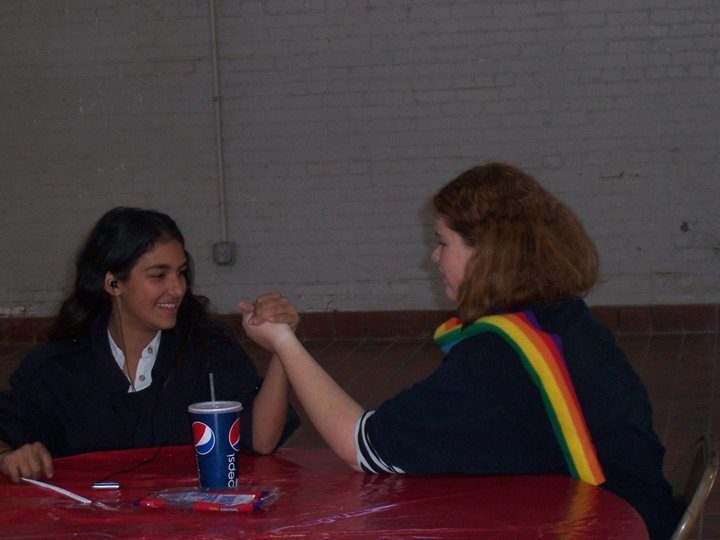 7630_cjchyarmwrestling.jpg