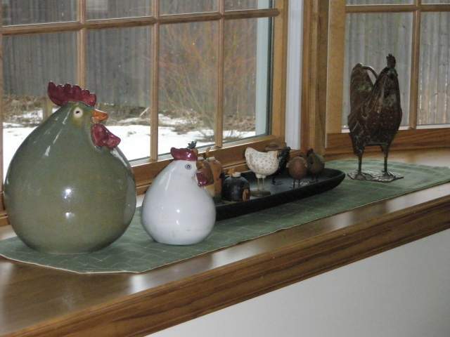 7664_kitchen_chickens_009.jpg
