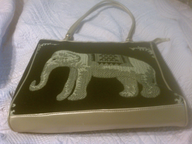 79508_blkelephant.gif