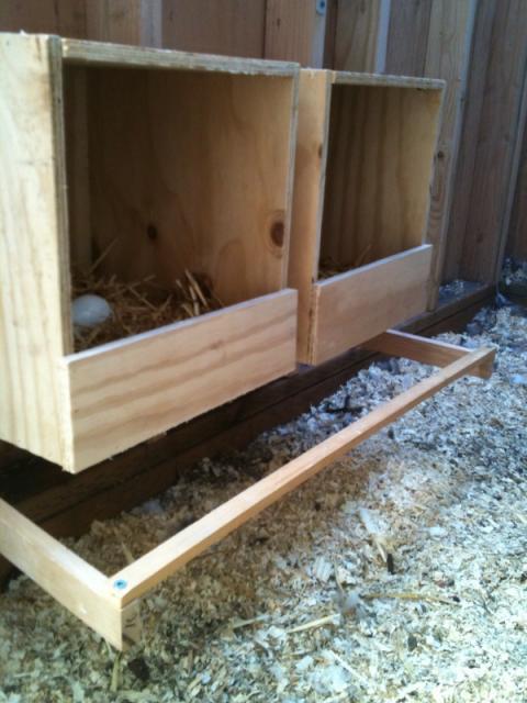 81845_nesting_boxes_1.jpg