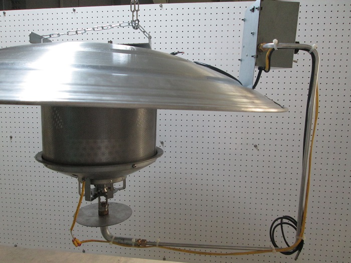1. Auto ignition and thermostat control design reacts immediately during unexpected
    weather conditions and reduces potential damage.

2. Performs well individually and is compatible with central control system and
     thereby, saves manpower.

3.  Using less gas to maximize heating effect with no pilot’s technology.

4.  Individual thermostat provides more accurate temperature control for specific
     applications efficiently.

5. The Auto Hot Surface Ignition system lights burners in any moist environment,
     unlike the frequently failed Direct Spark Ignition system.

6. The automatic and consistent temperature control from the snap action as well as
     the 100% safety cut-off technology.

7. Temperature is controlled between 20°C to 35°C.

8. 11.72kW/hour, 40000BTU

9. Application: Chick, Pigling, Swine, Gosling, Duck

Packing: 92 * 92 * 75 cm / 8 kg