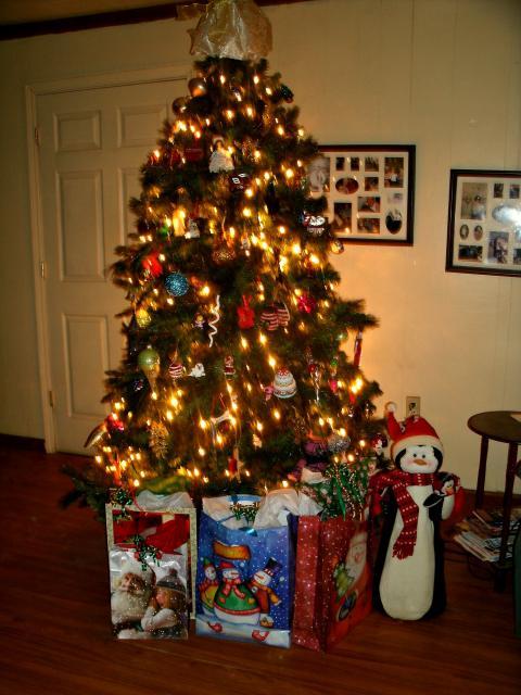 2011 tree.