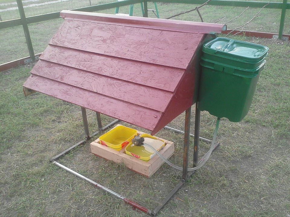 4/29/12 John built me a automatic water