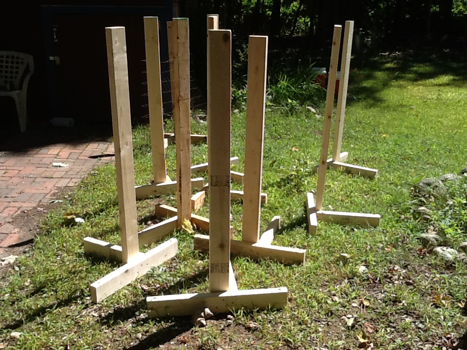 7-10 posts per 100 feet of 2"x4" welded wire