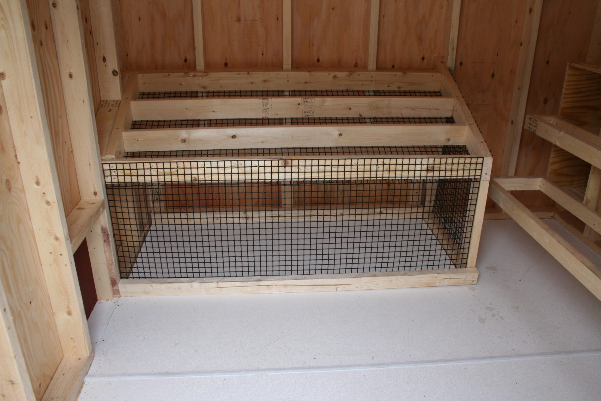 8 x 8 Chicken Coop's Cleaner Coop Cage - Tray pulls out easily form the outside for simple clean up