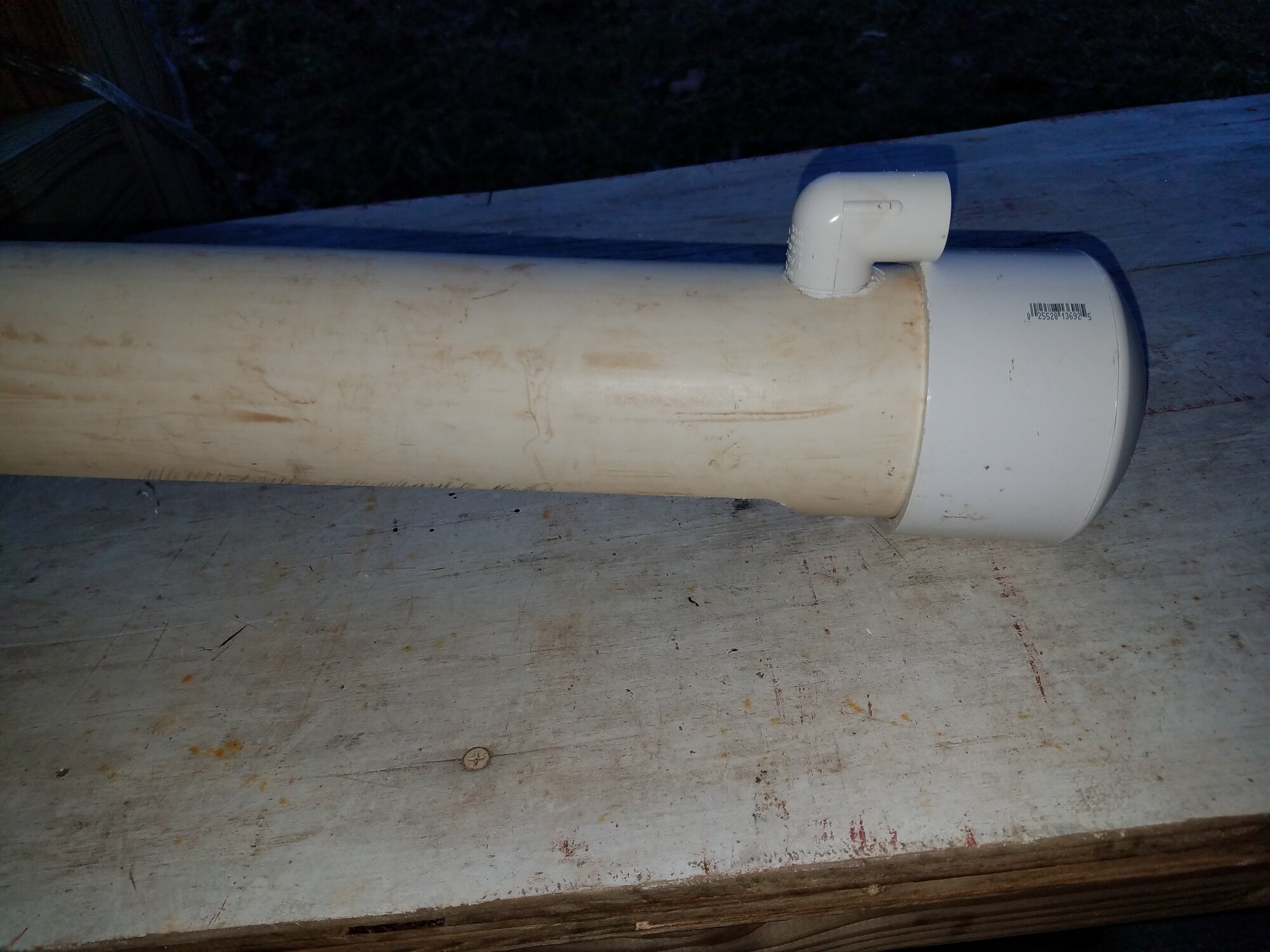 90° elbow detail