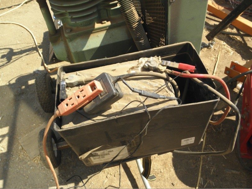A cheep trickle charger - cost was about $1.00