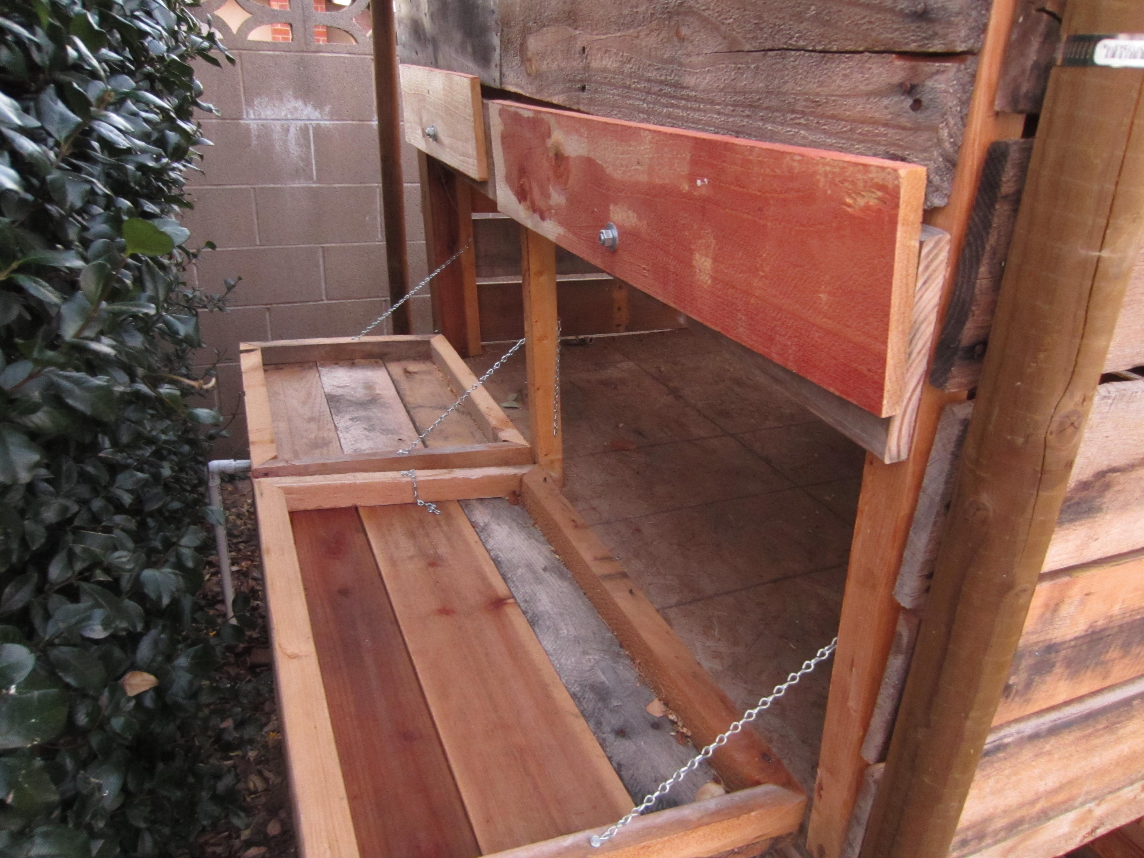 Access for nesting boxes