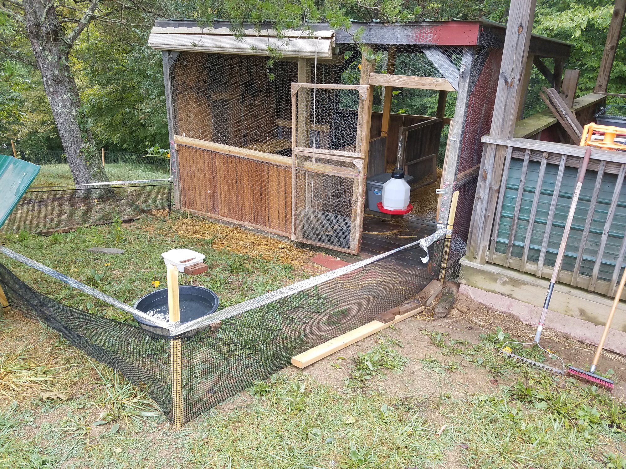 Added reflecting tape on top of the fence