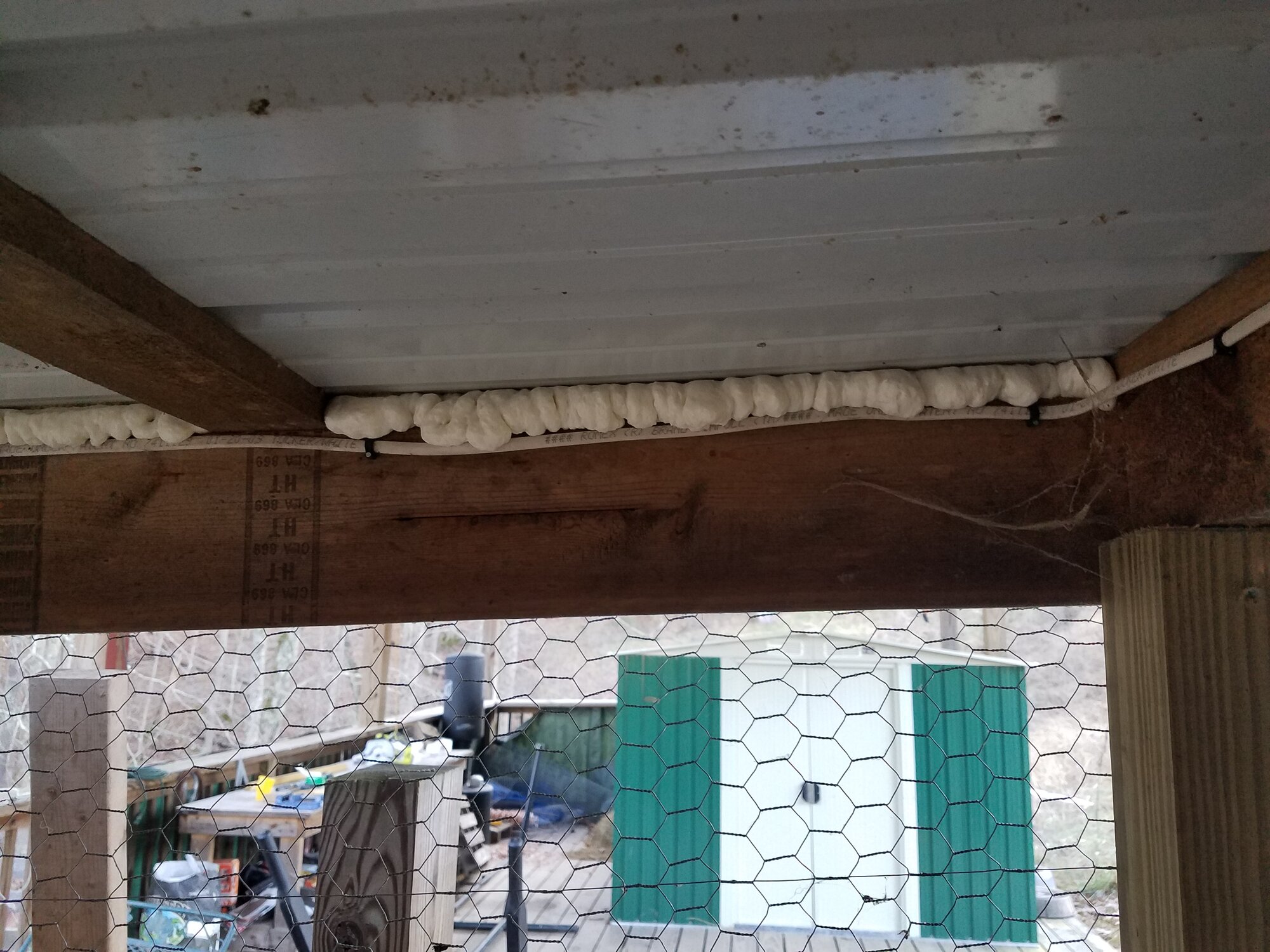 After: Openings between the roof-panels and the wooden structure