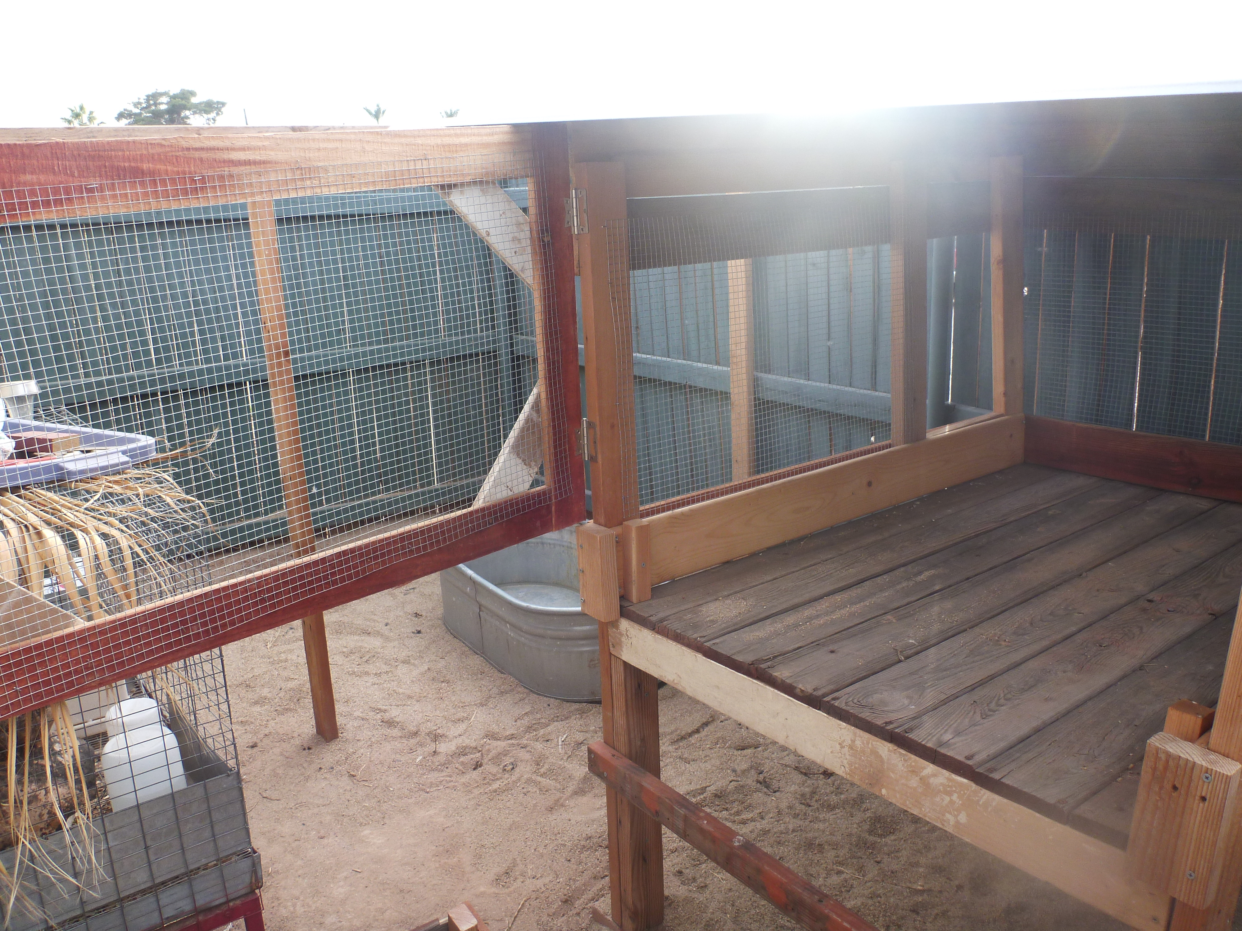 Big open door and removable wall for easy scraping out into a a bucket.