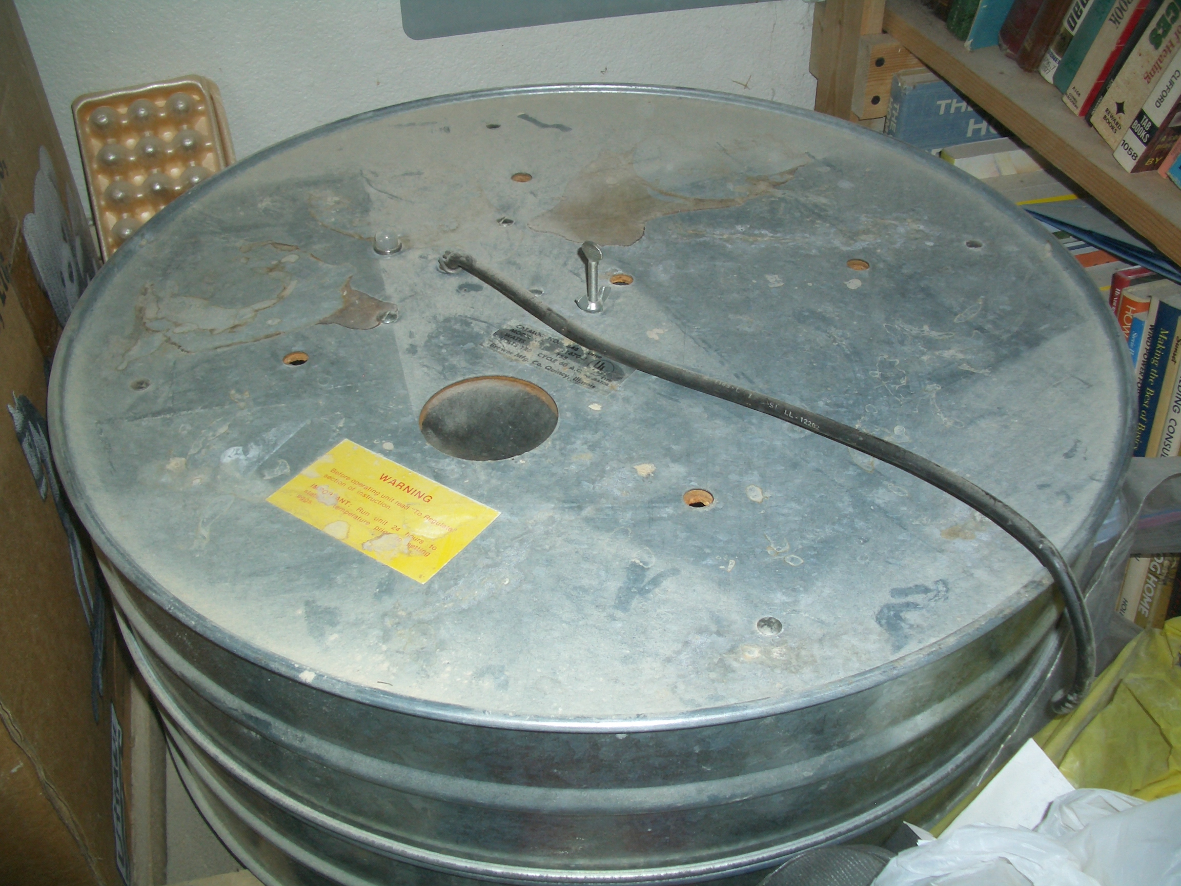 Brower 846 incubator