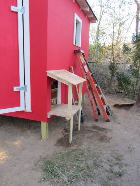 building a wind and element blocker we get some pretty strong winds here it will help keep the girls warm and dry