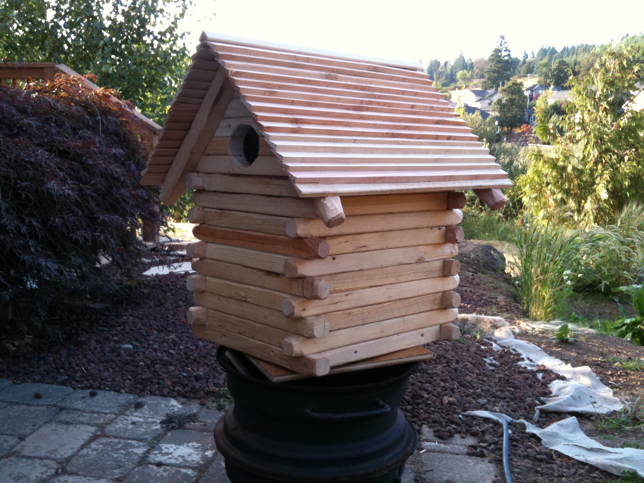 Cabin look nest box.