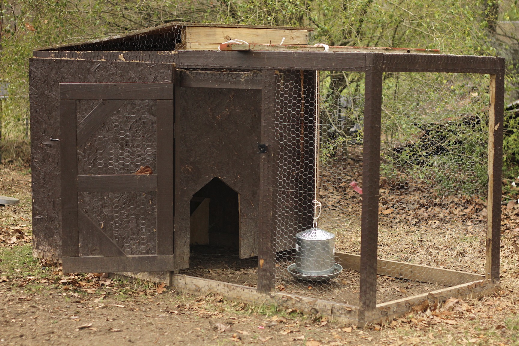 Chicken Coop, based on a brooder design here at BYC.