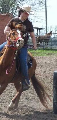 Cinny and I again runnin' barrels at a play day.