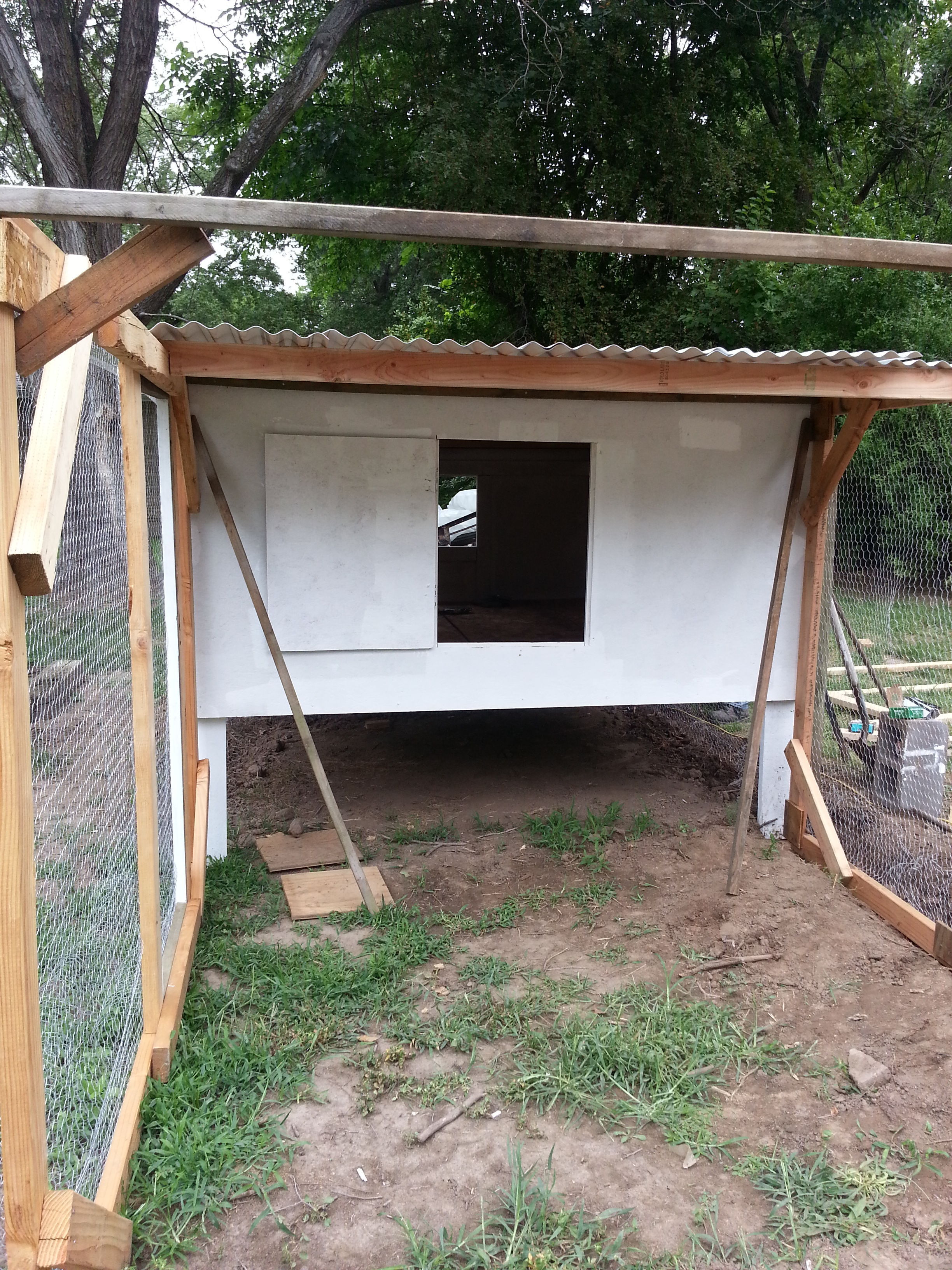 Coop before the ramp and the run still needs top wired