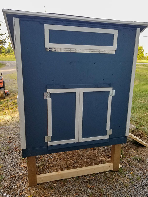 Dormer Coop - 4ft x 4ft