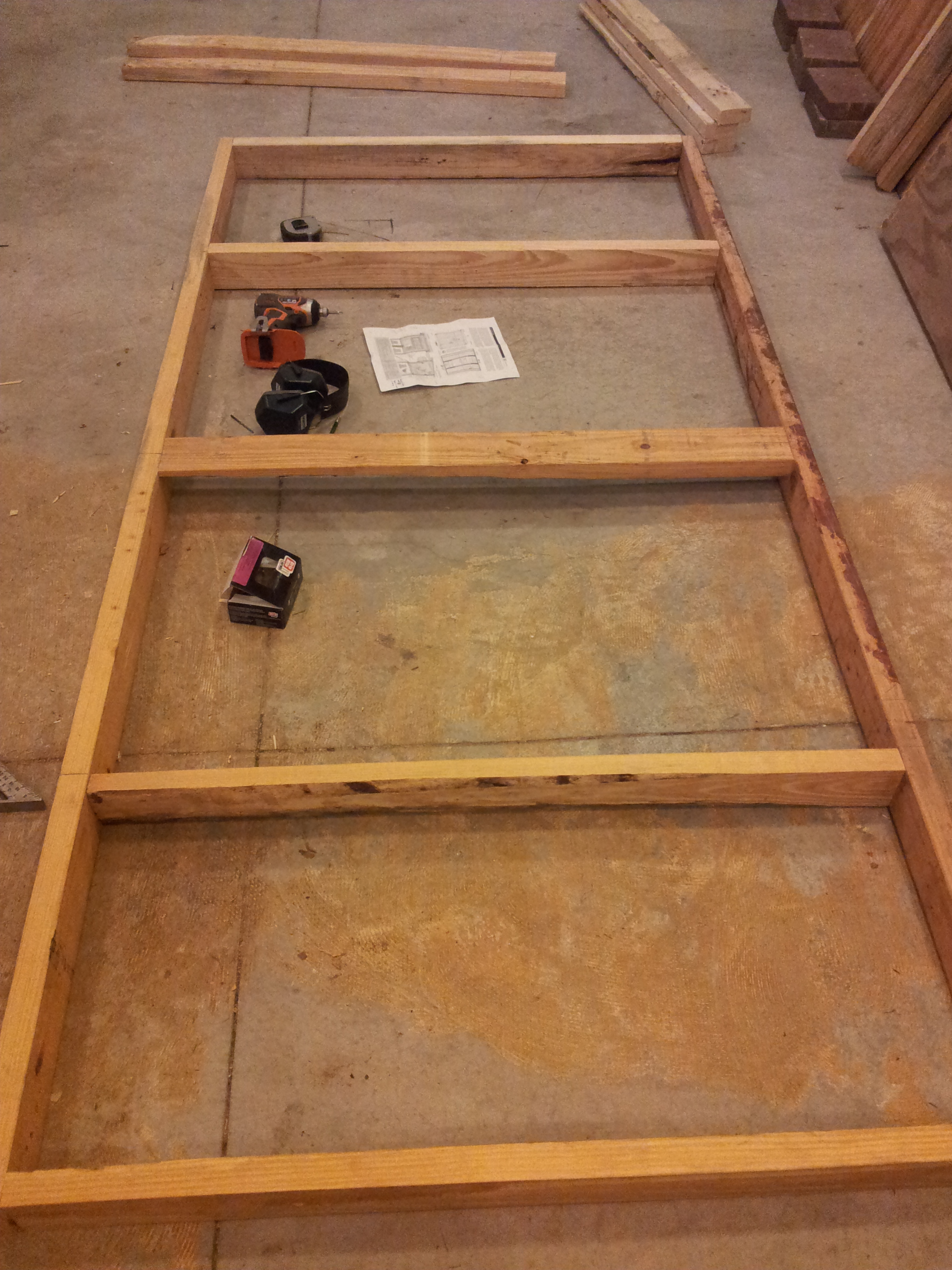 Floor frame assembled.