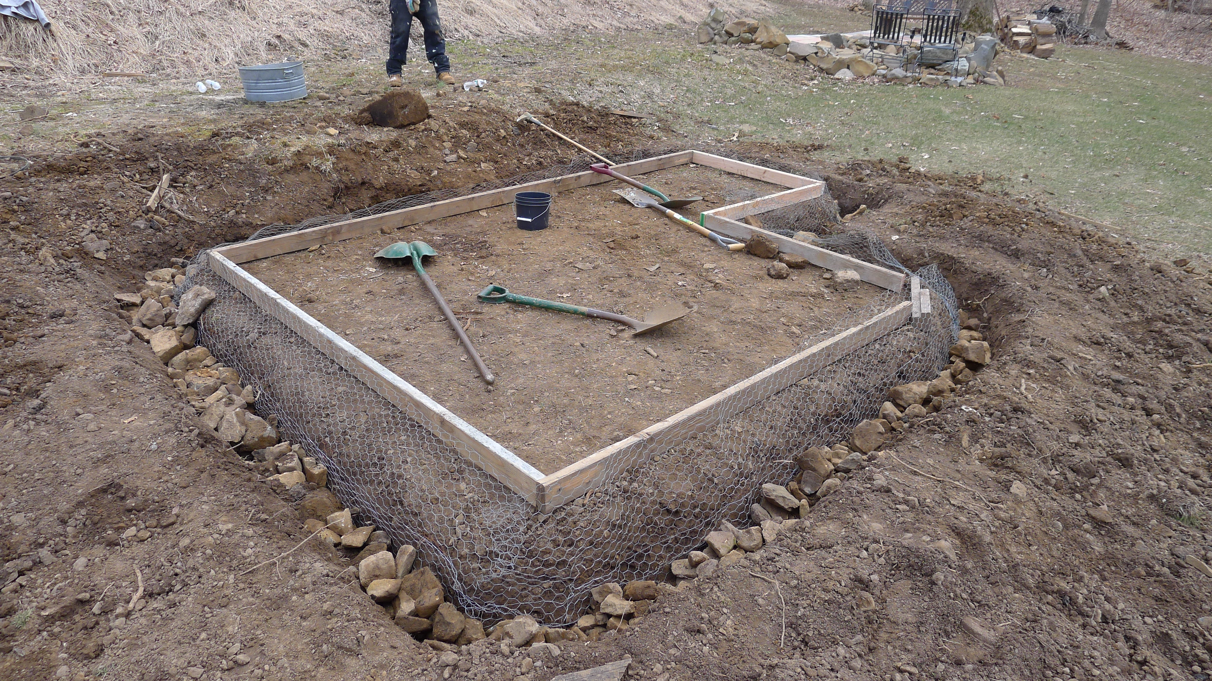 Fox Proofing - How we did it.  We have a fox pass through the yard every and so far so good!