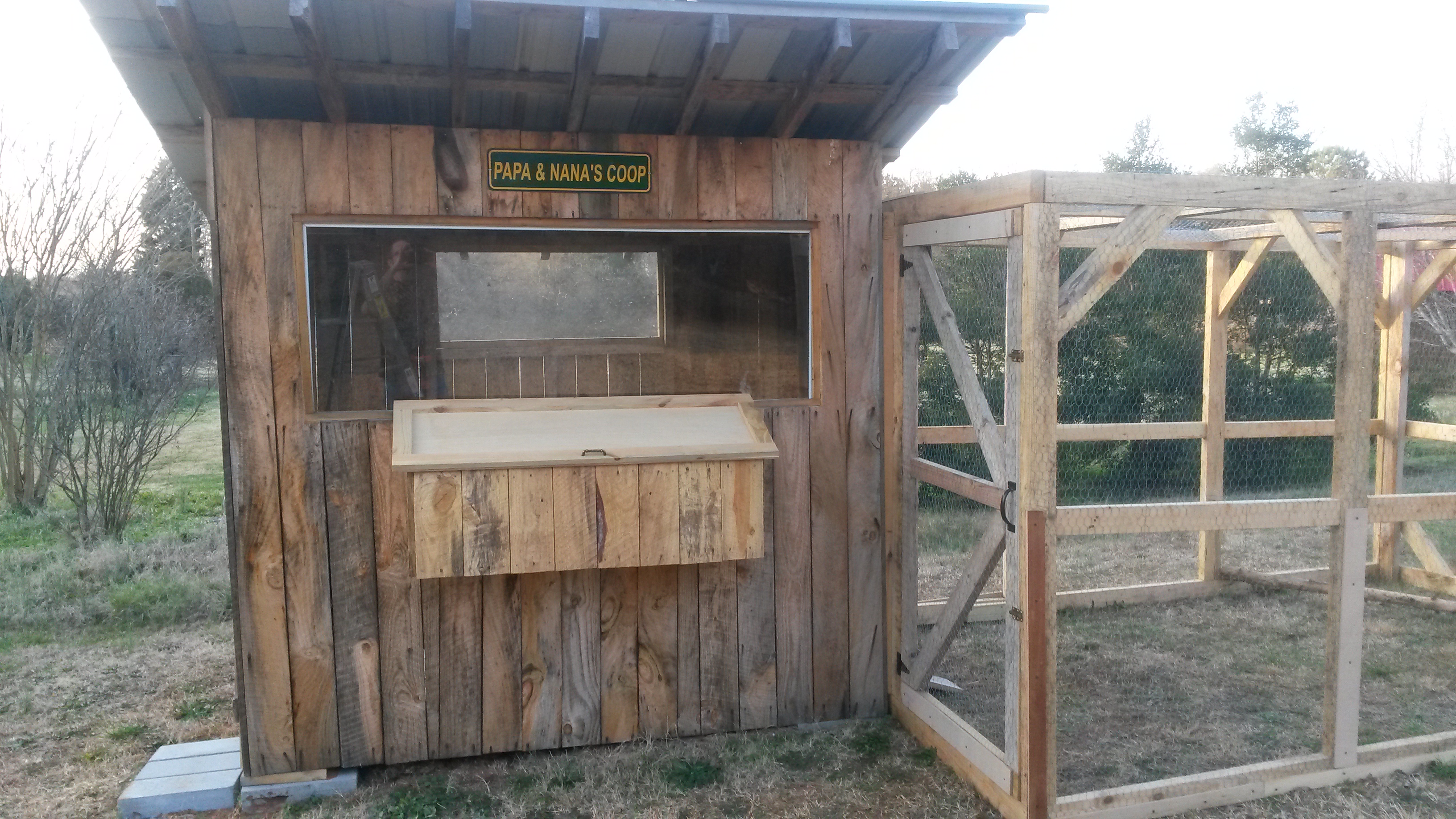 Front of finished coop.