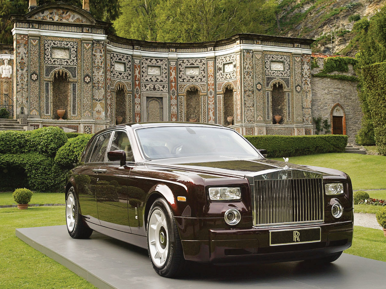Land yacht, anyone? I wouldn't mind that house either.