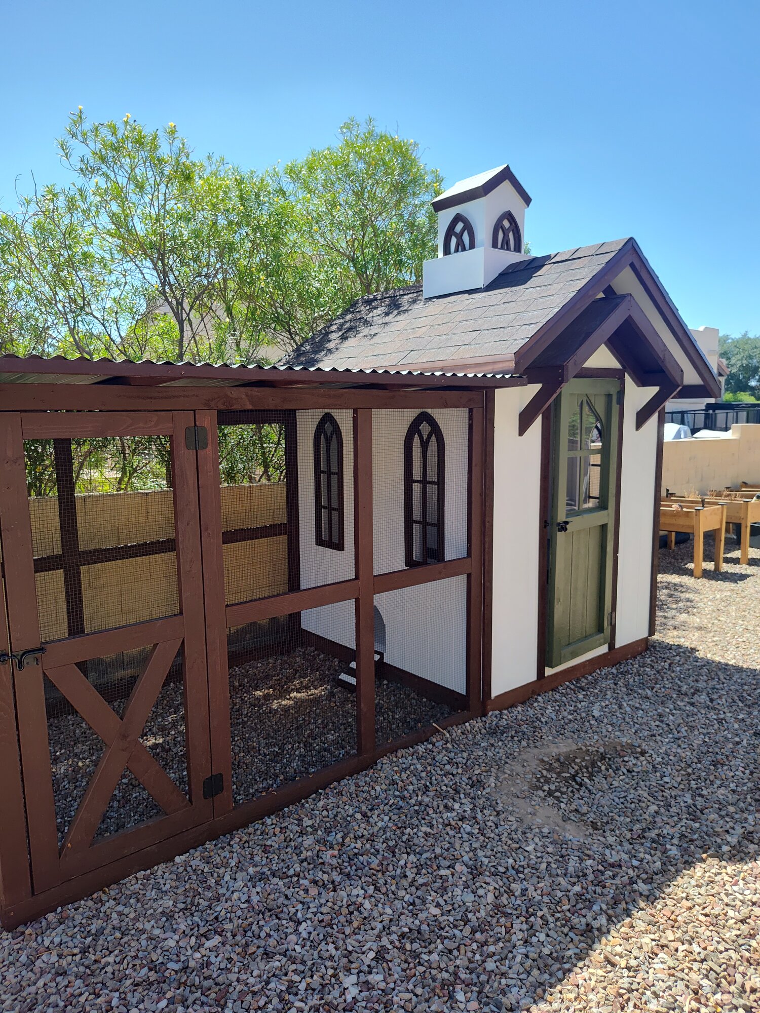Large Chicken Coop and Run