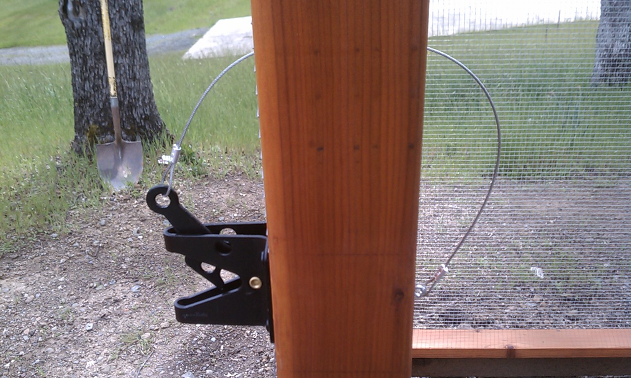 Main latch with a view of the 1/16" aircraft cable so I can unlatch it from the inside.
