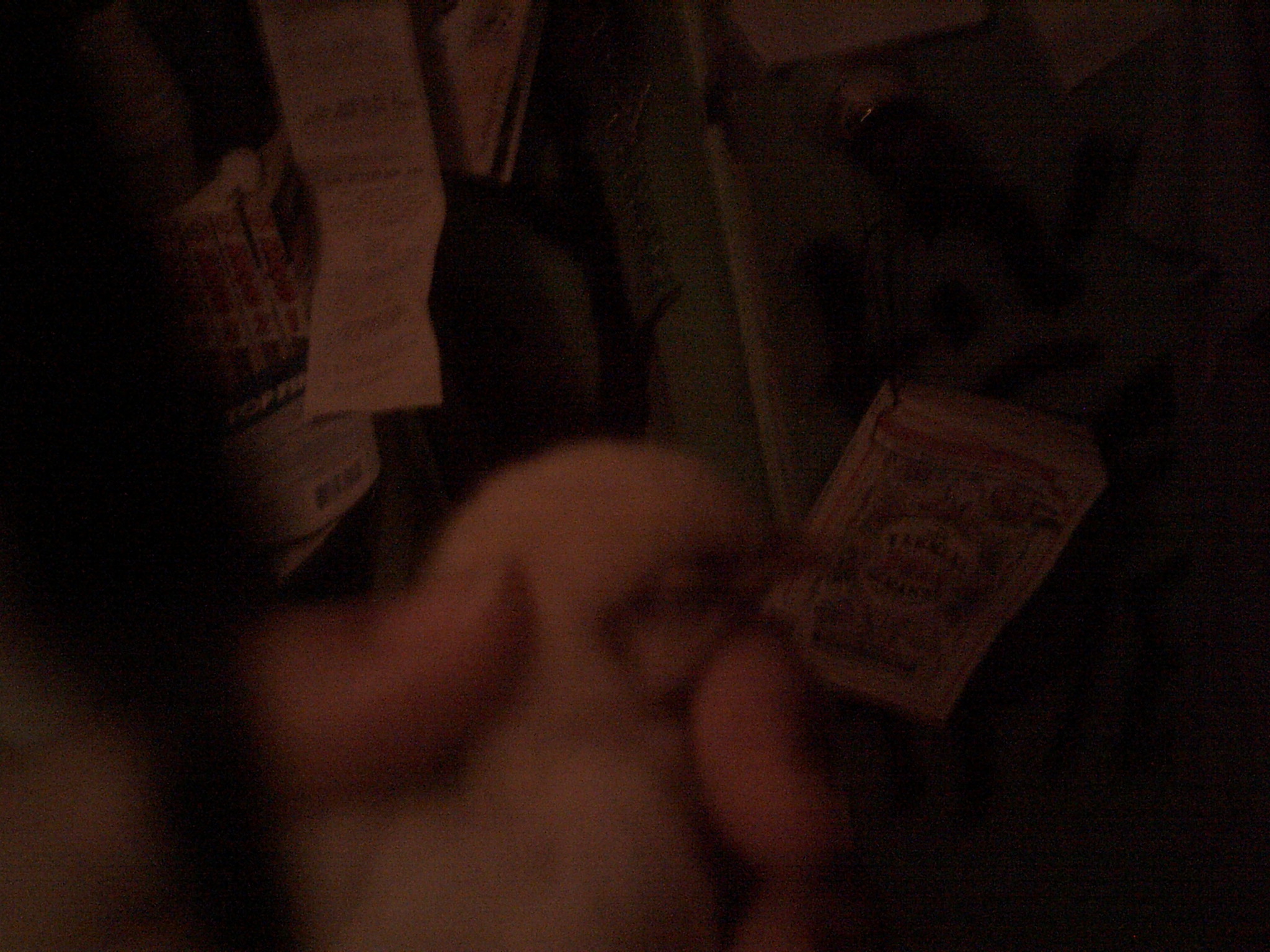 man i wish my camera was more hi-def but his beak is open at the tip even though it's mouth is closed