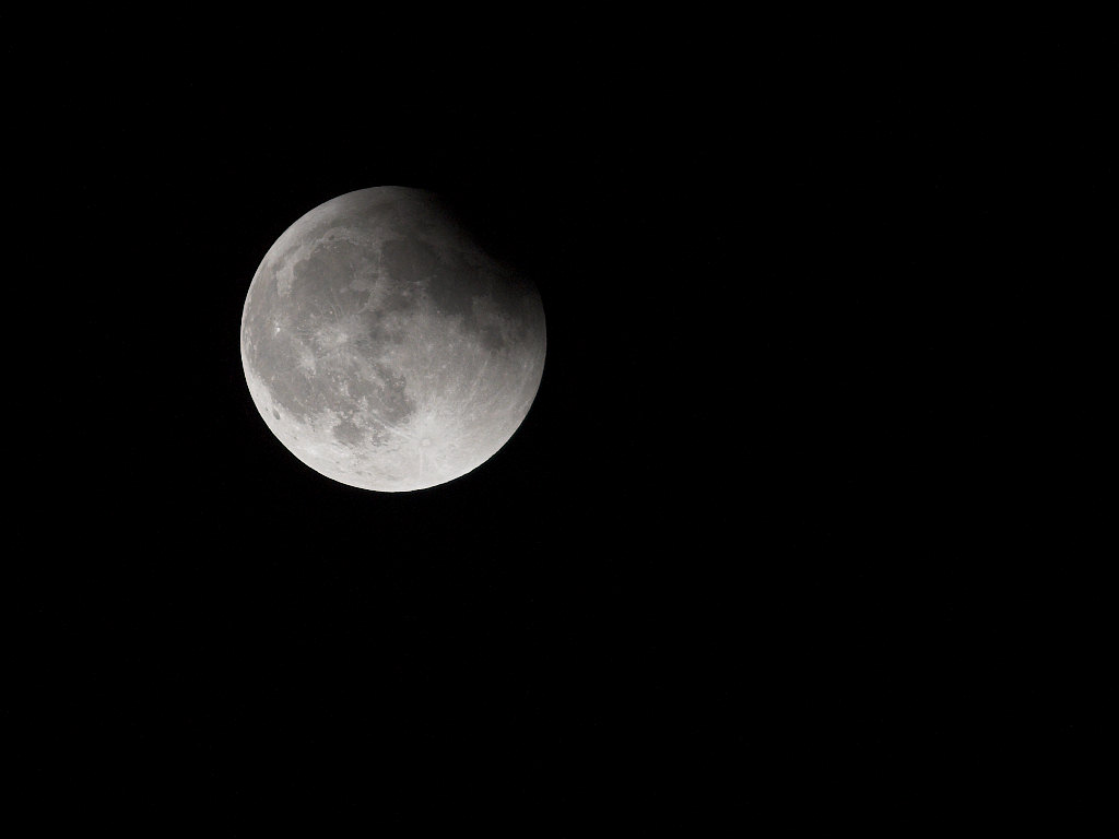 Moon_eclipse_X5157008_05-15-2021-001.jpg