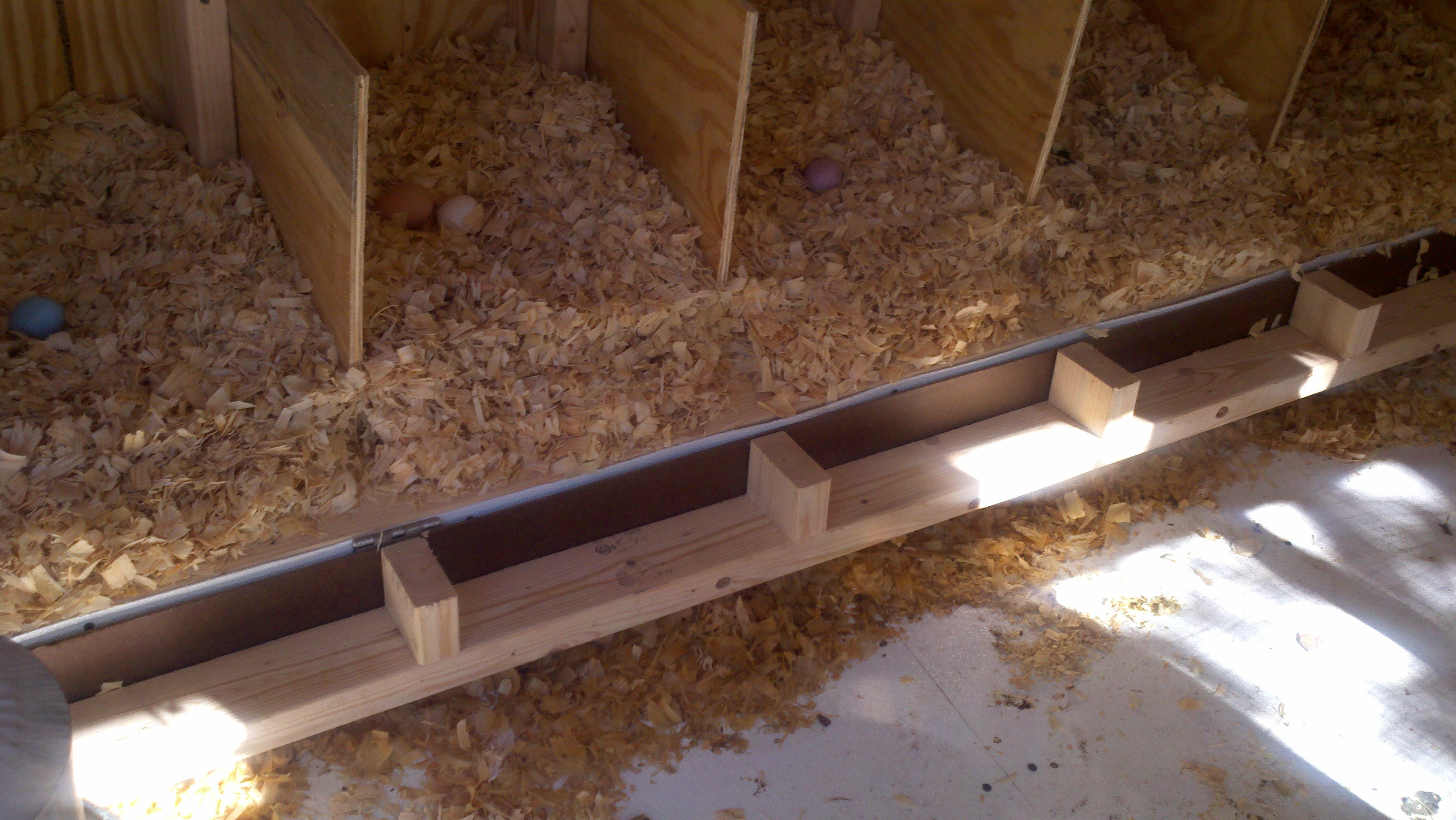 nesting box drop down