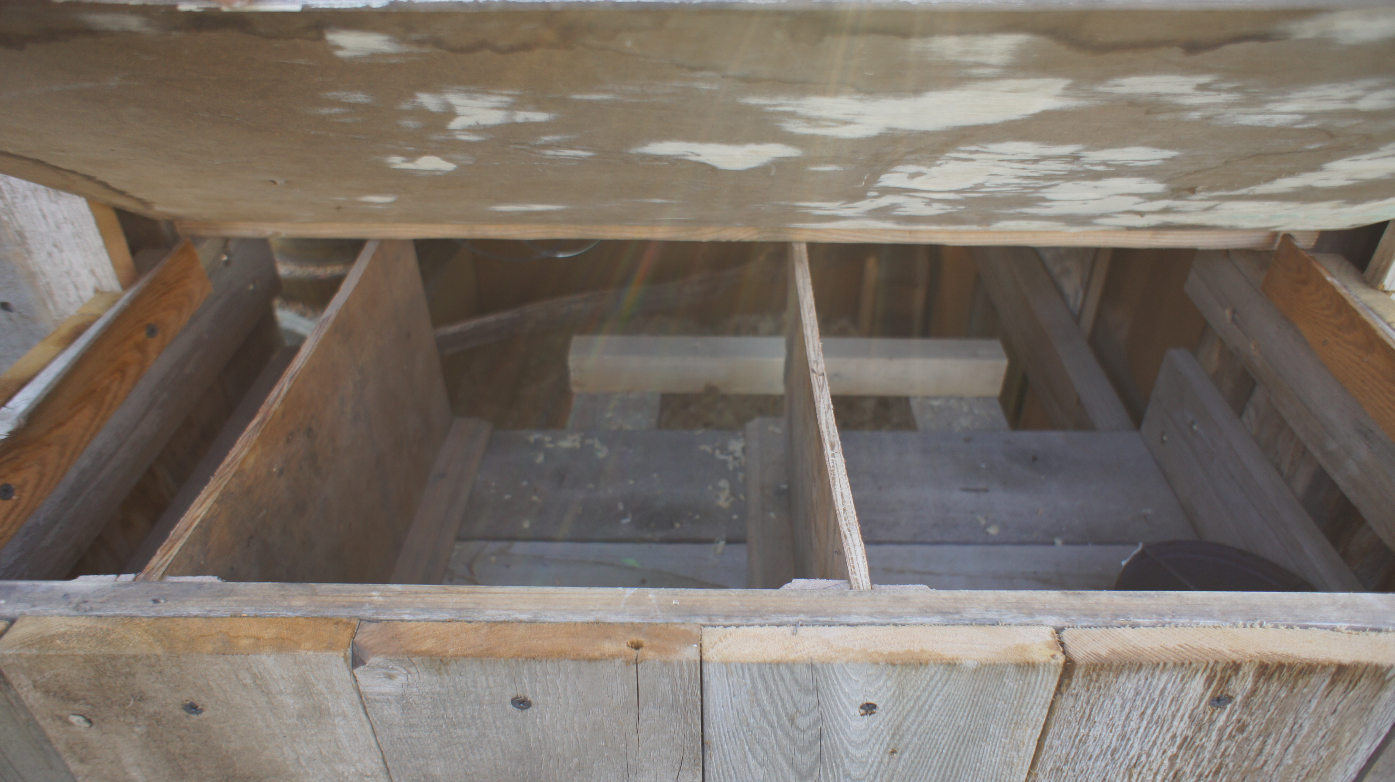 Nesting box.