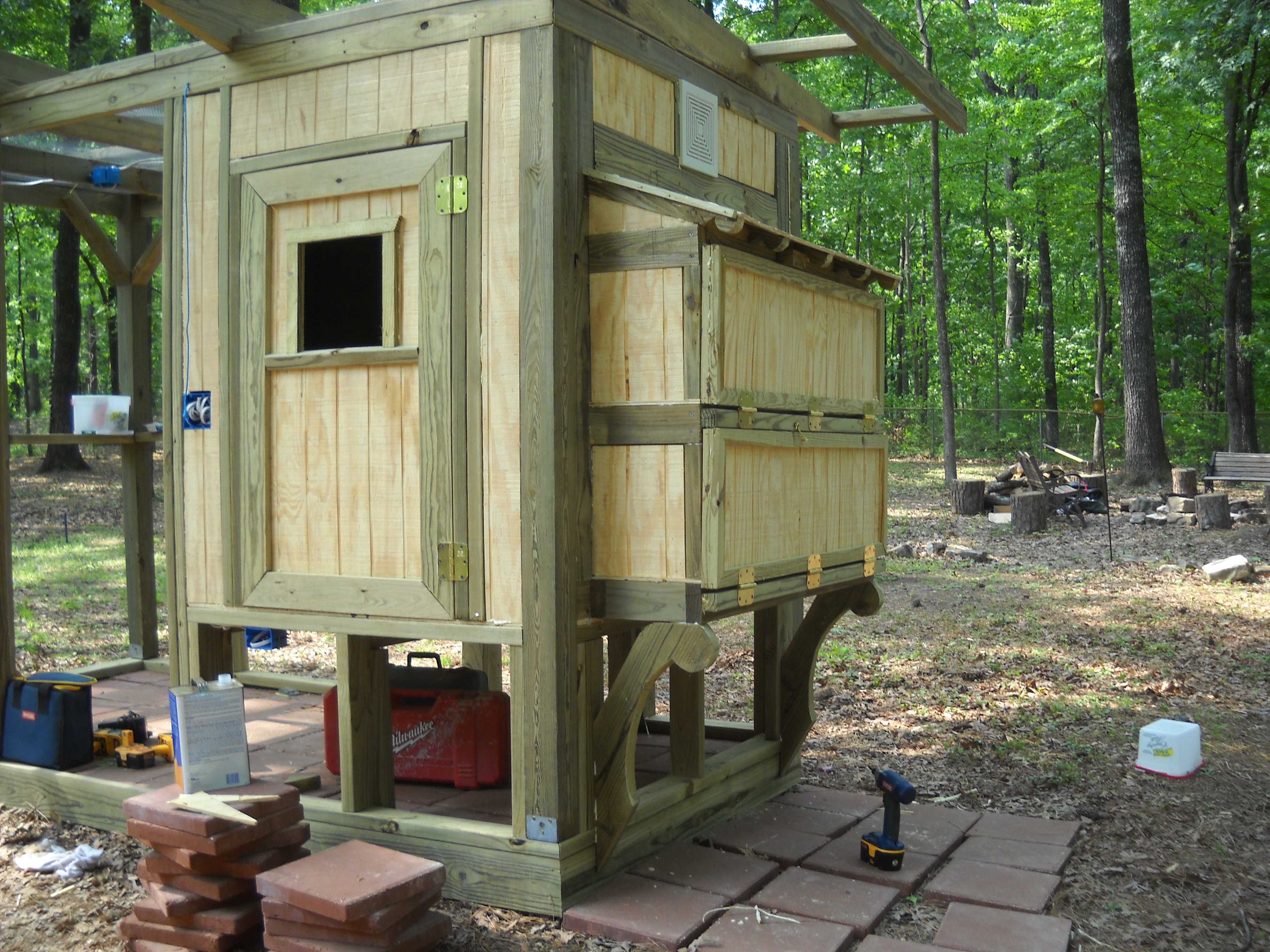 Nesting boxes added.  Got a little Fancy here...guess I was bored.