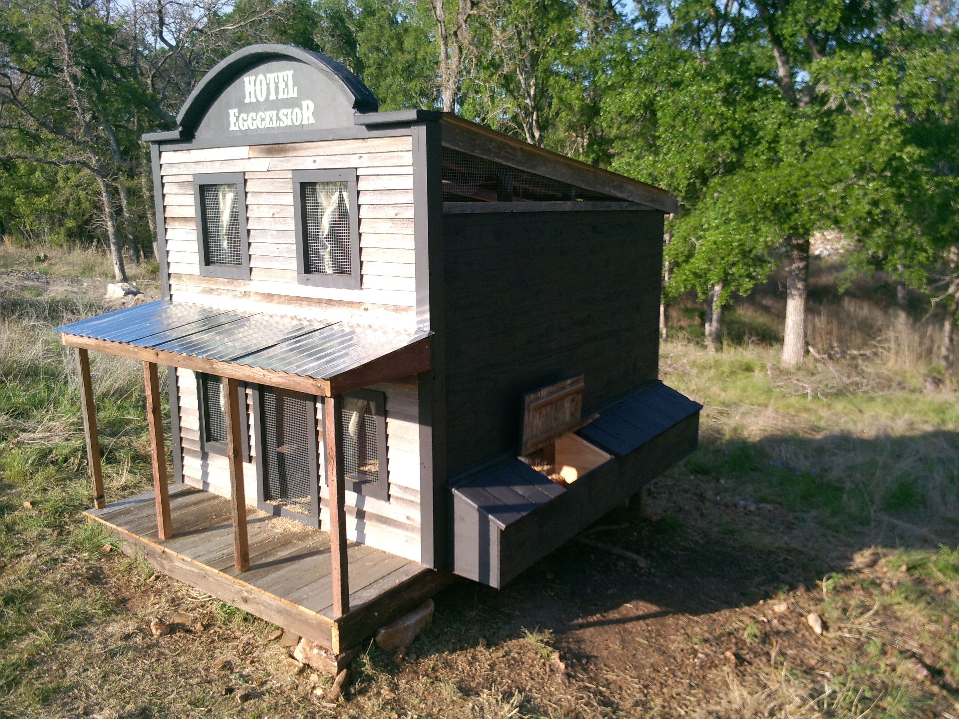 Nesting boxes - almost done!