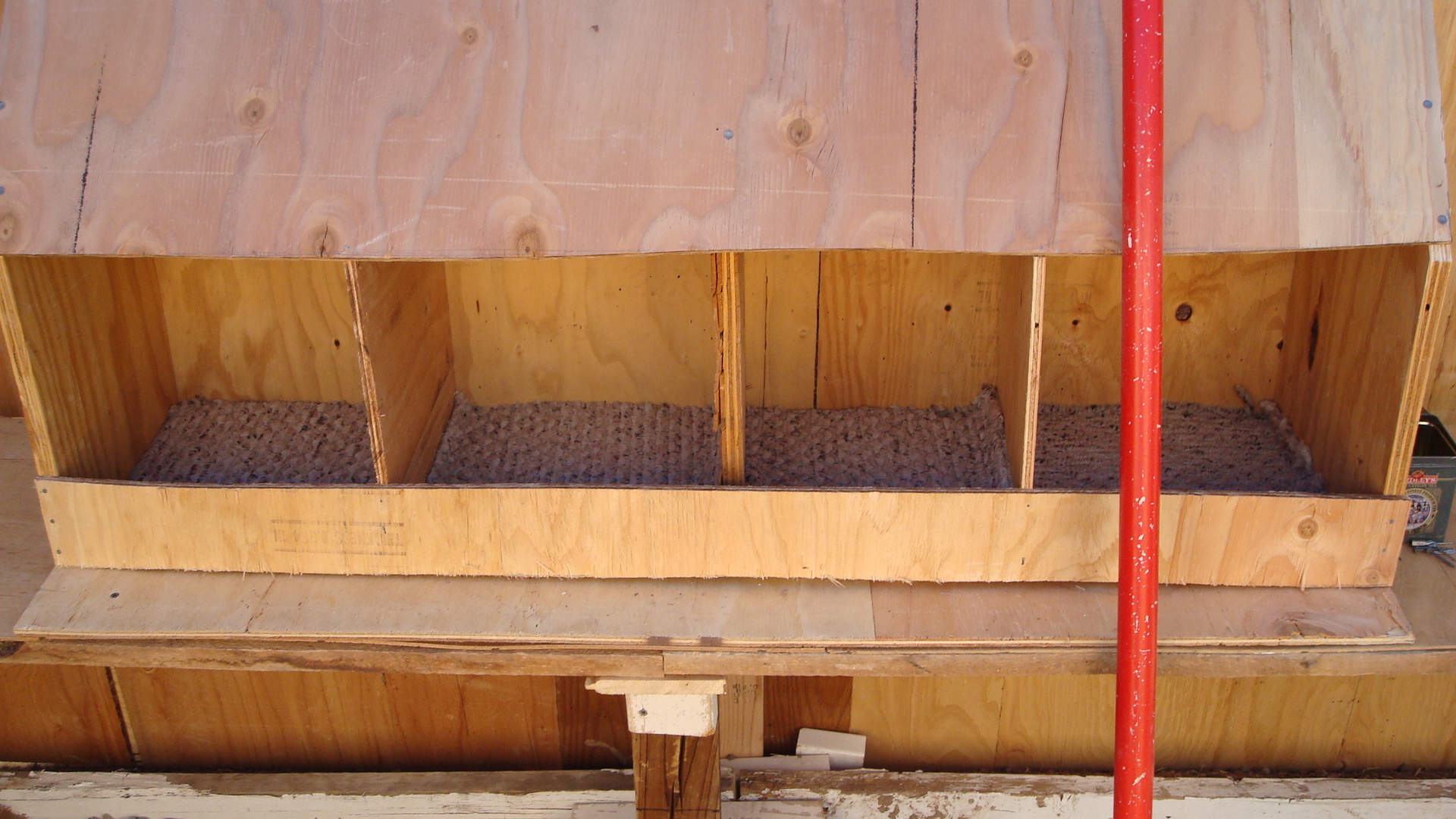 nesting boxes w/berber carpet