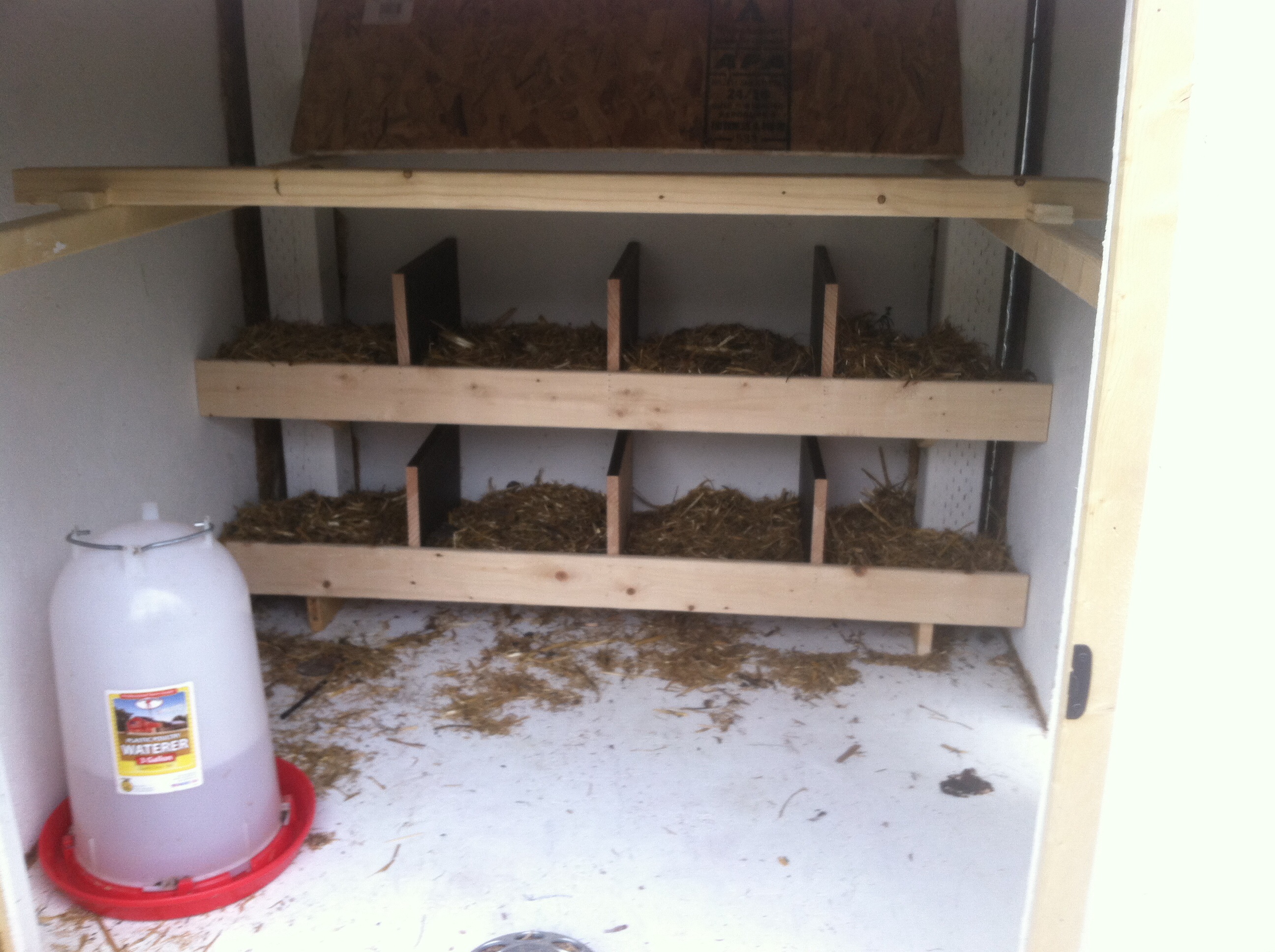 Nesting boxes