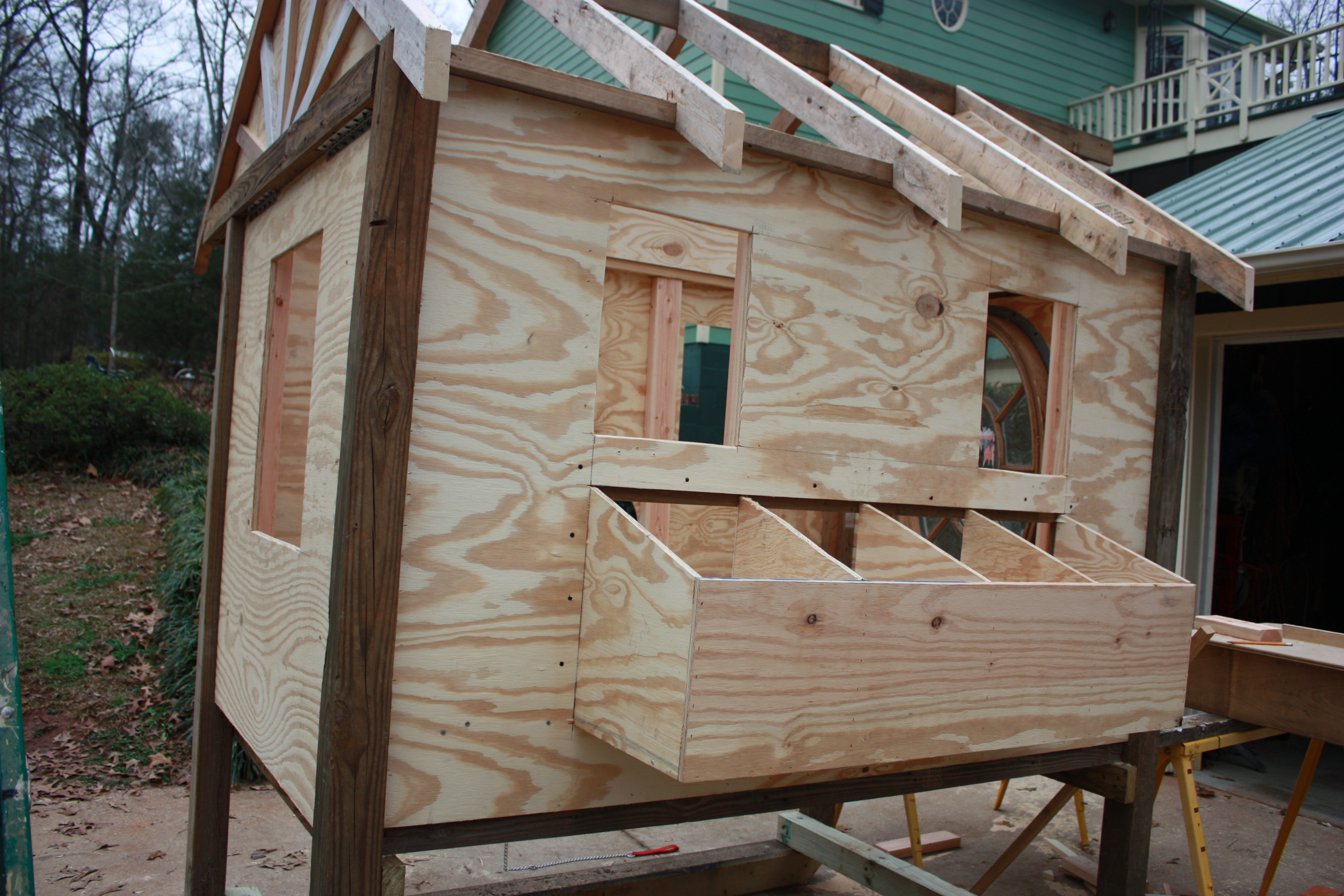 Outside access to nest boxes