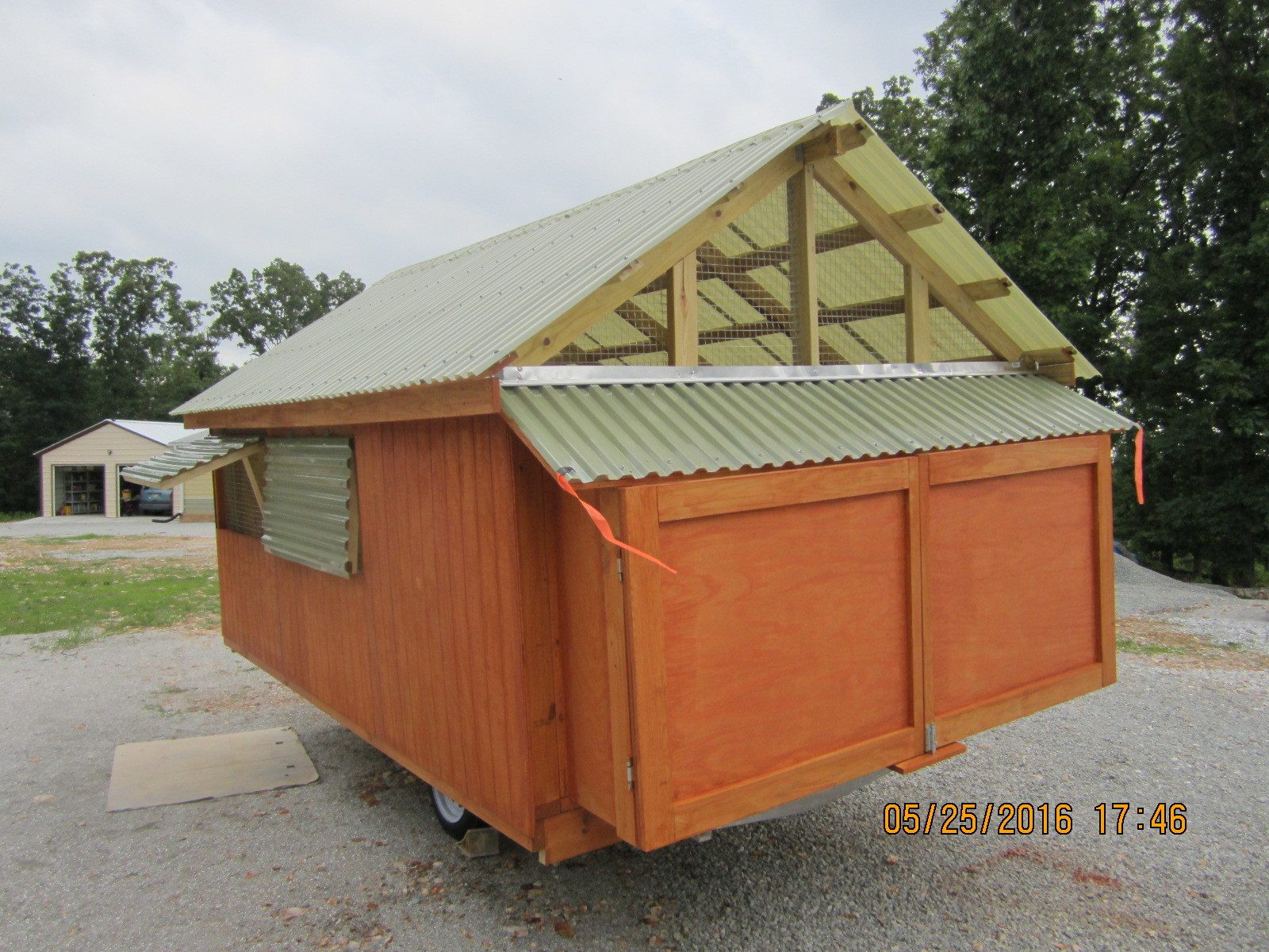 Rear finished.Windows closed.