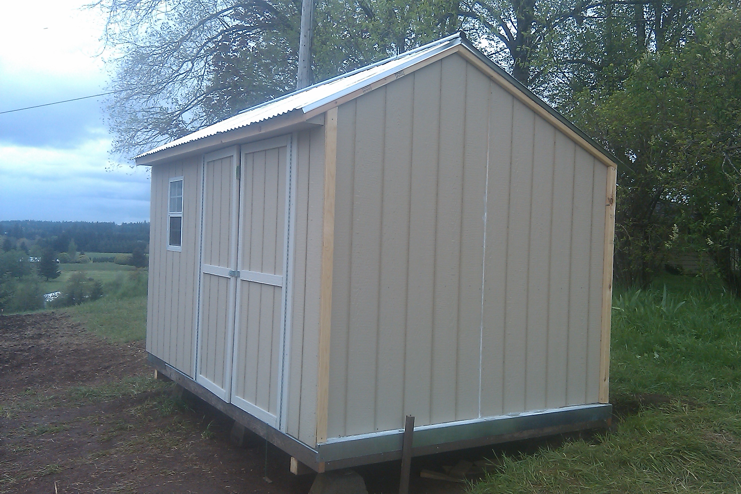 Roof finished - Front view
