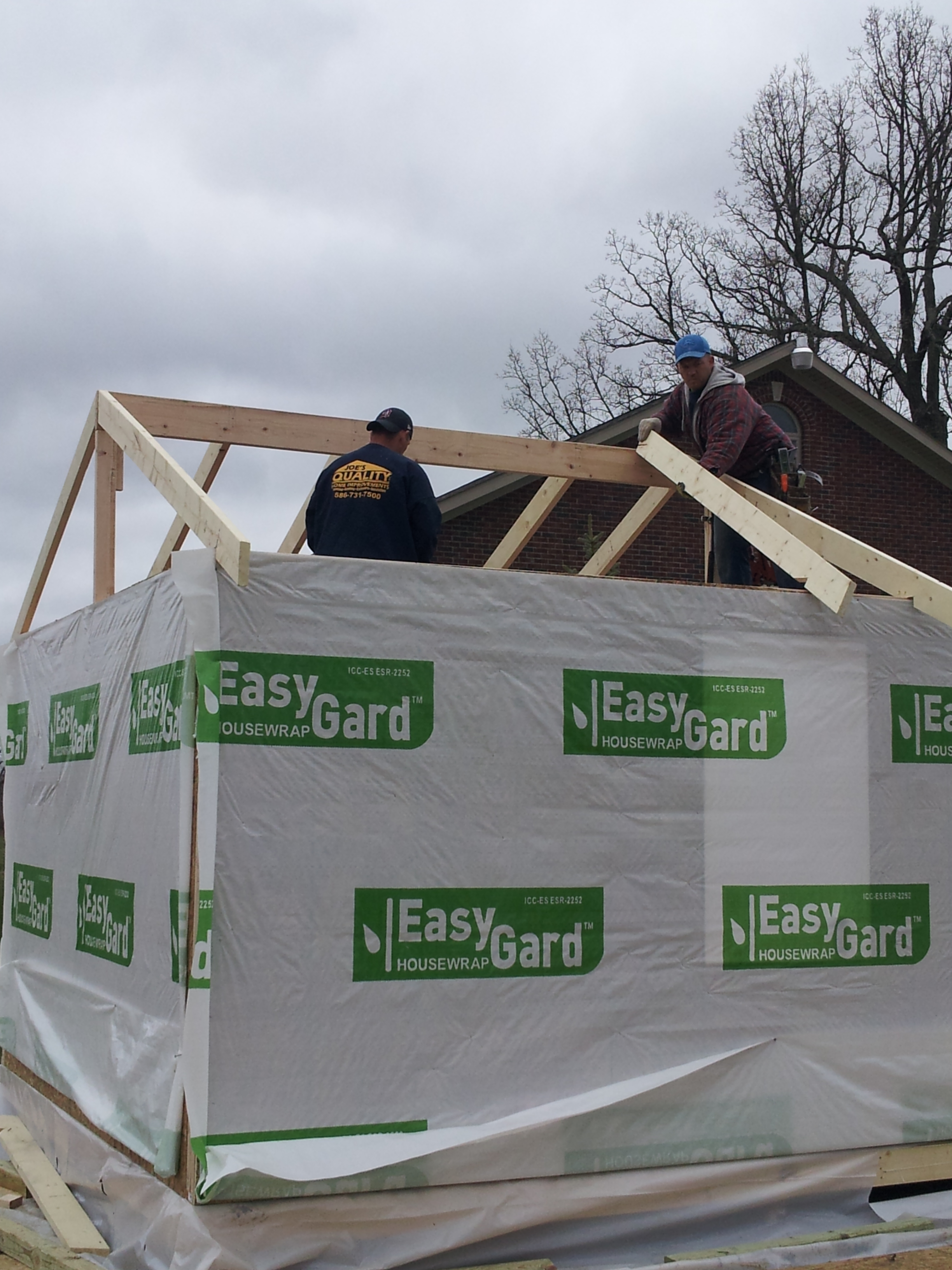 setting the trusses BackYard Chickens Learn How to Raise Chickens