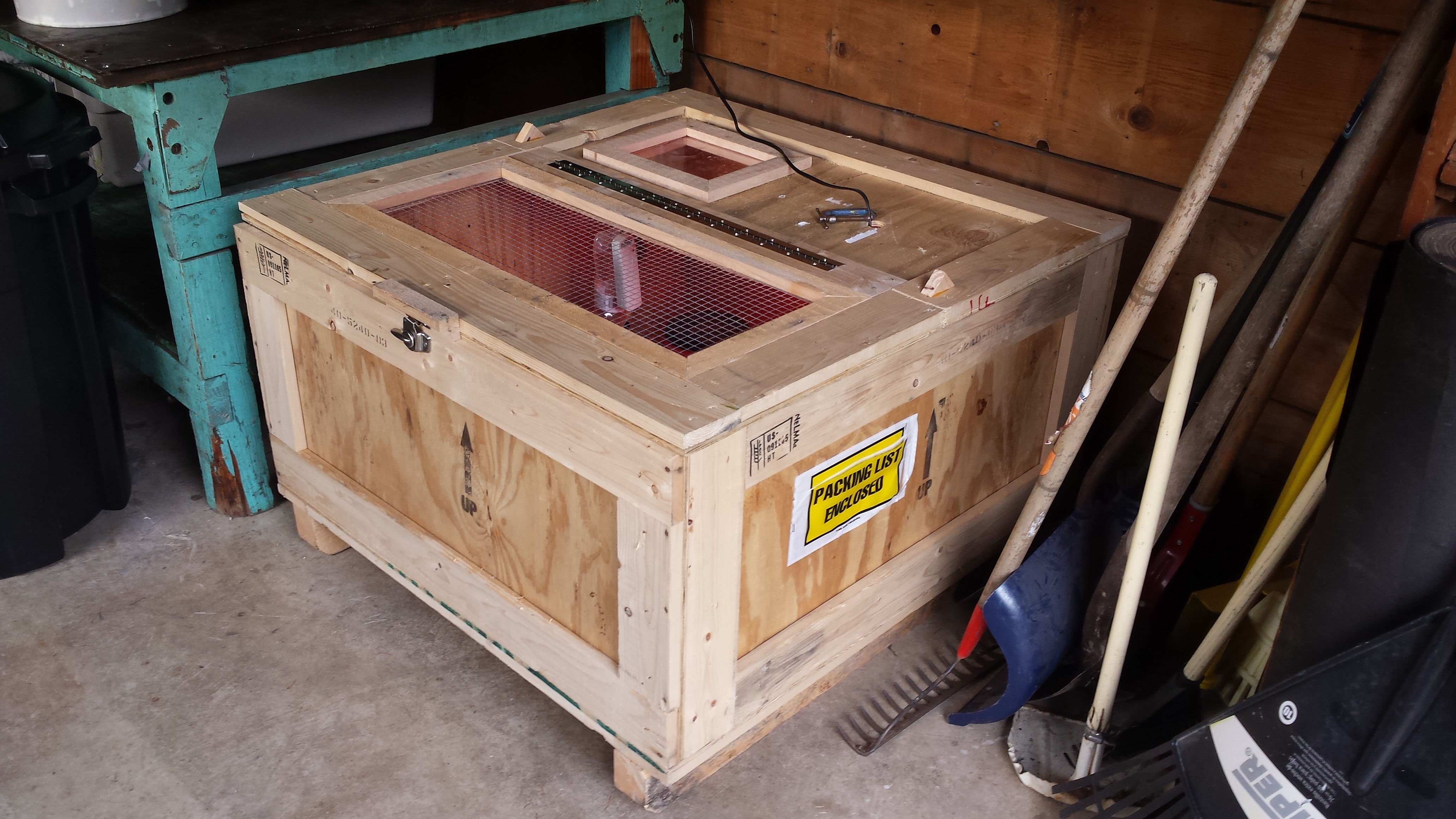Shipping crate from work, FREE!