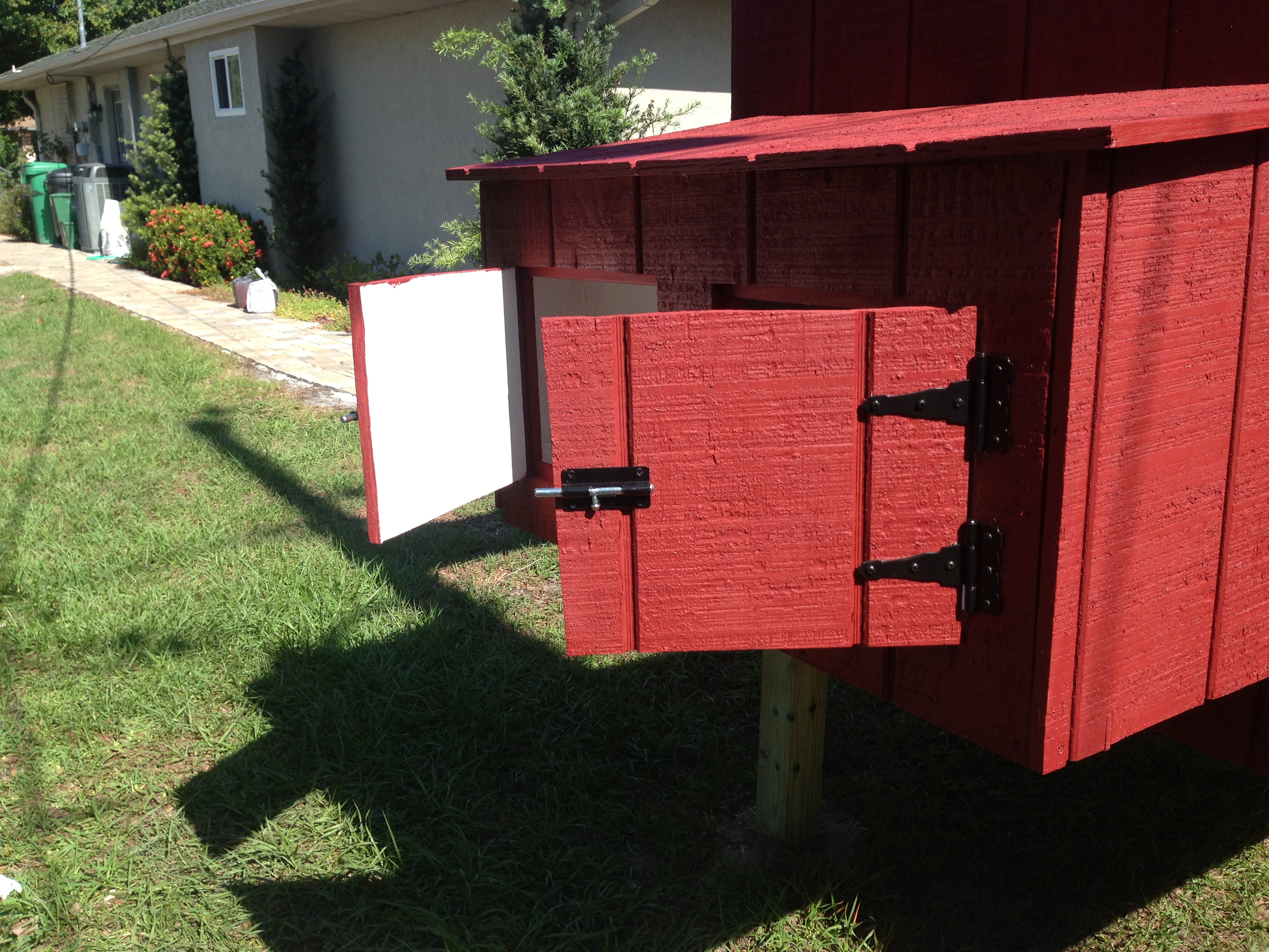 Since I raised the coop from 19" to 24", I am not able to collect the eggs from the top, so had to make a modification to open from the side.