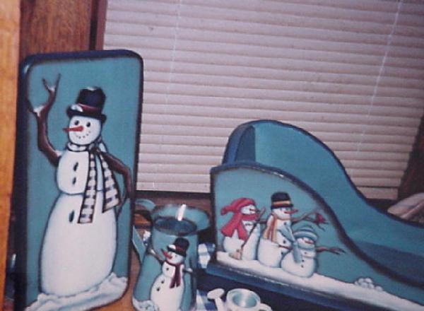 Some snowman decorations I painted for a craft show.