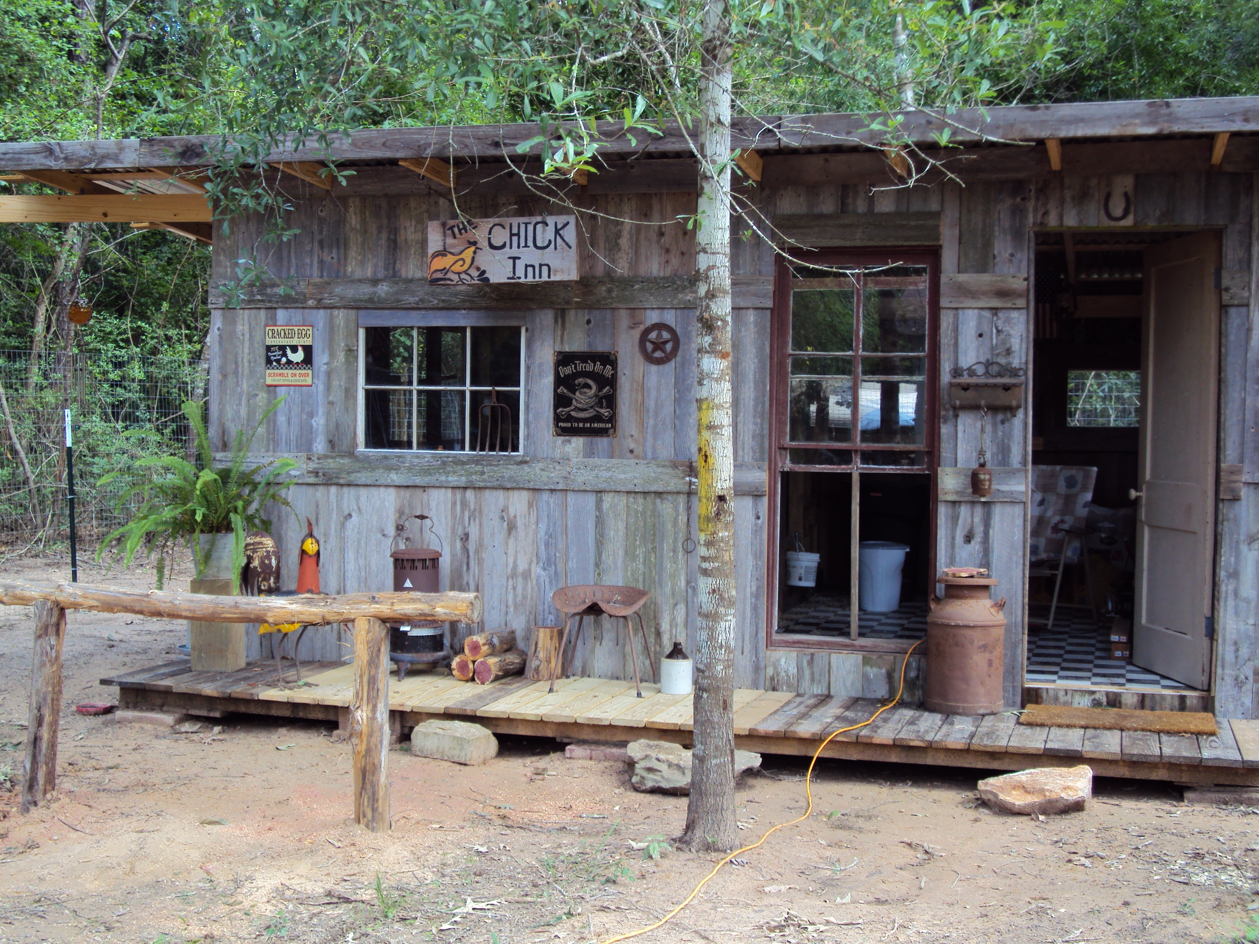 THE CHICK INN
Truly a labor of love for our flock.