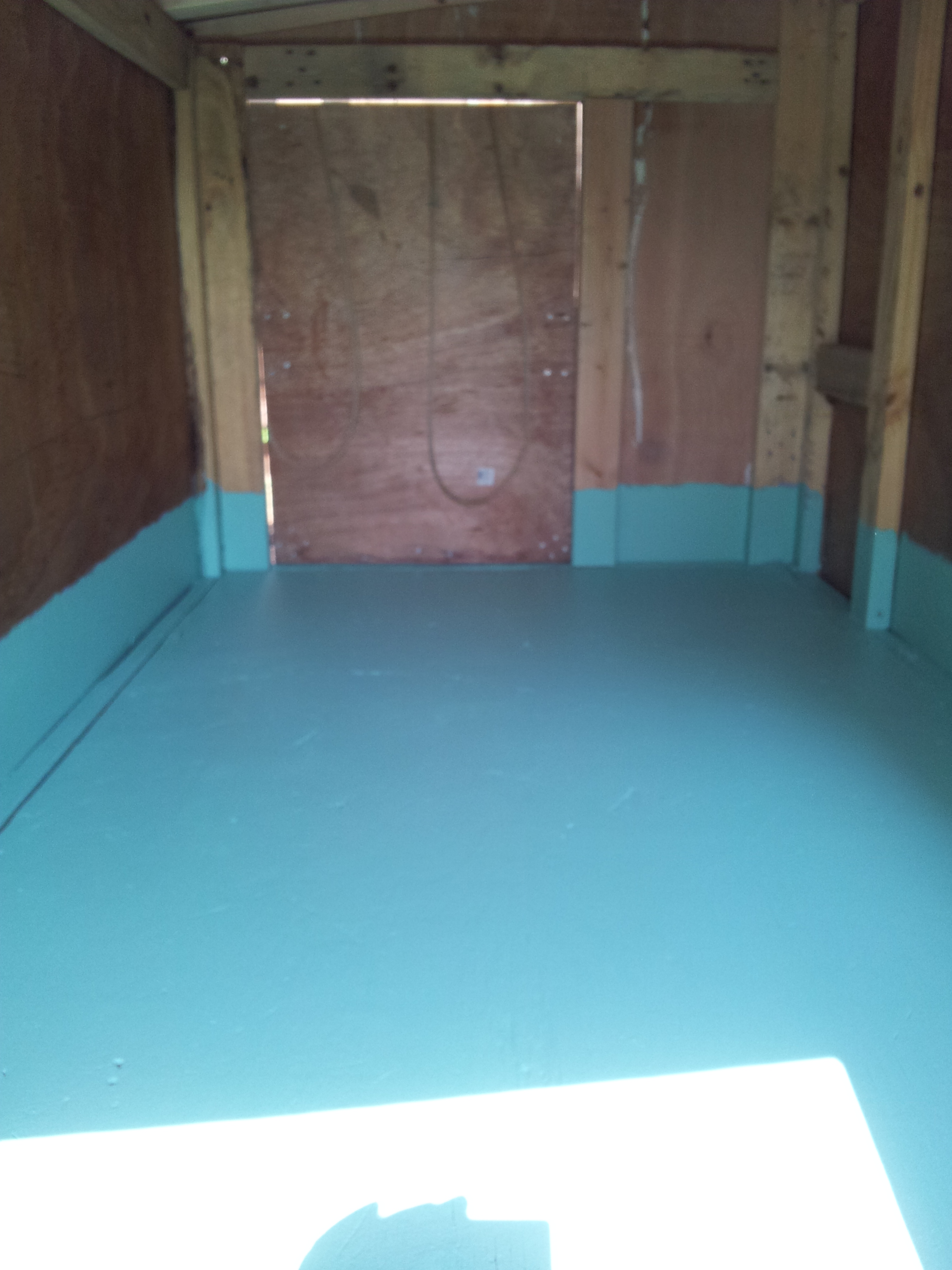 The inside is painted.