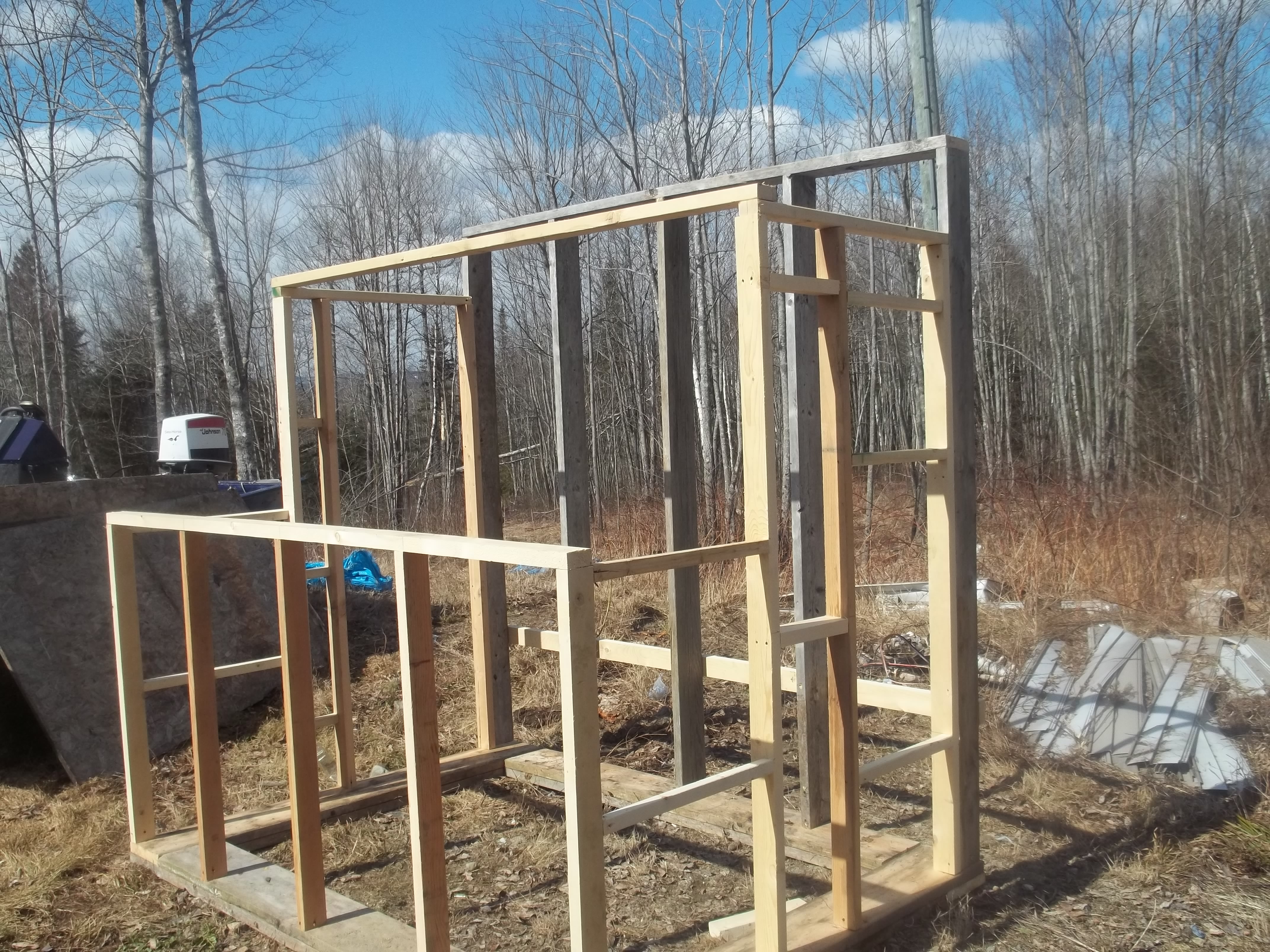The major framing stuff is done, you can see the door opening for the greenhouse on the far side.  The cross members are made from the cull lumber I got from the local HD, 2X2's mostly