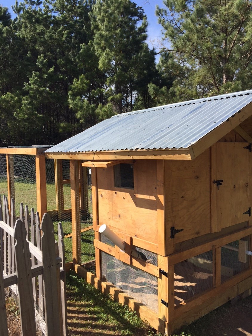 The other side with the window and feeder