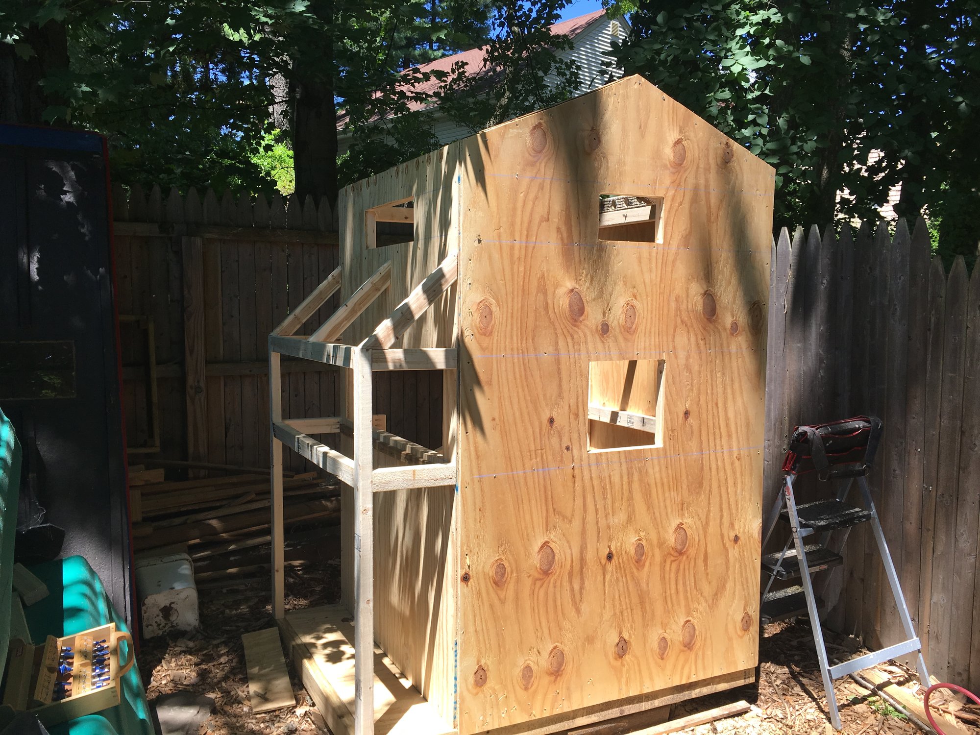 The outer walls star to go up