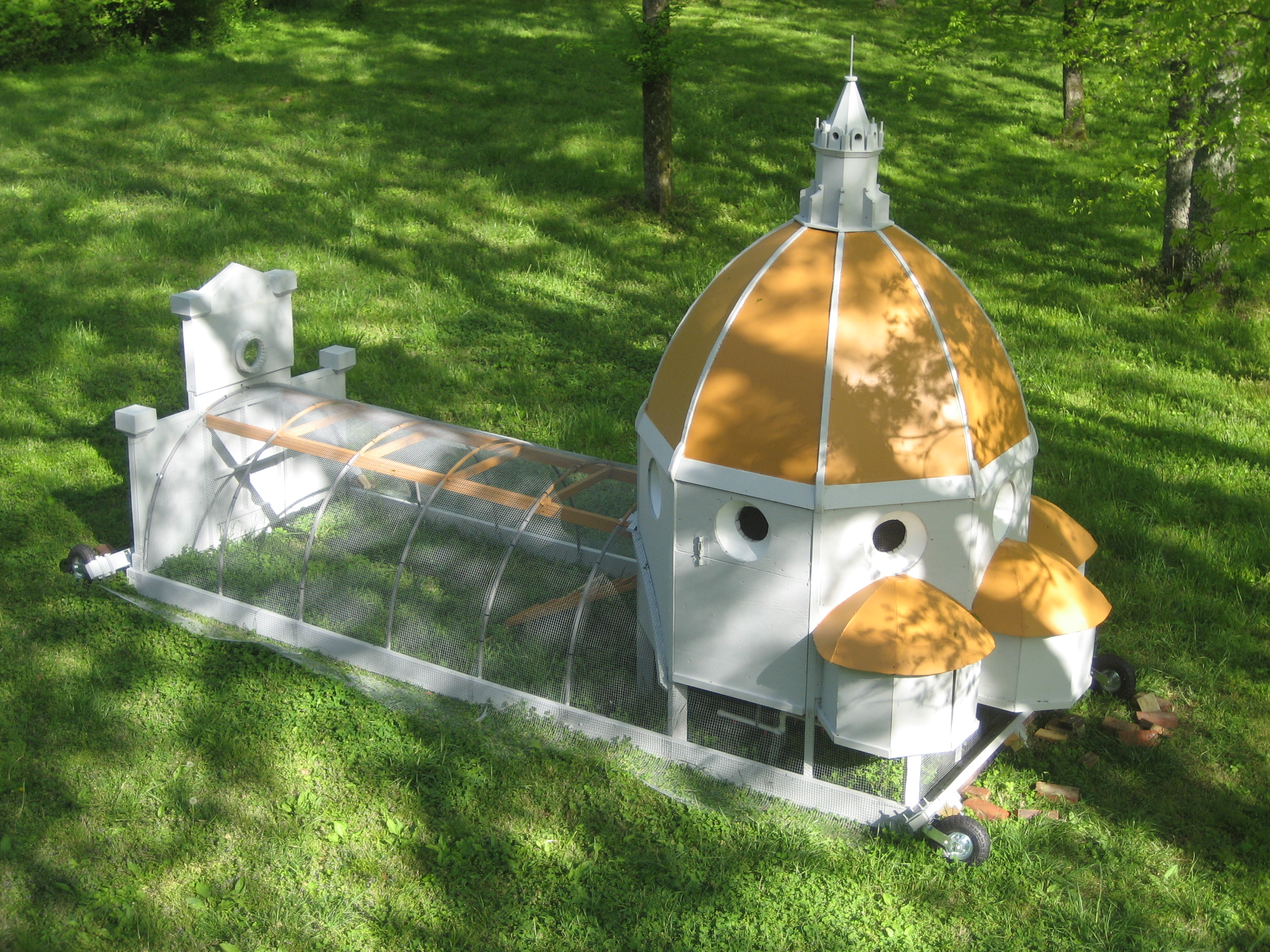 This is my chicken tractor, you can see more detail on greatestchickentractor.com