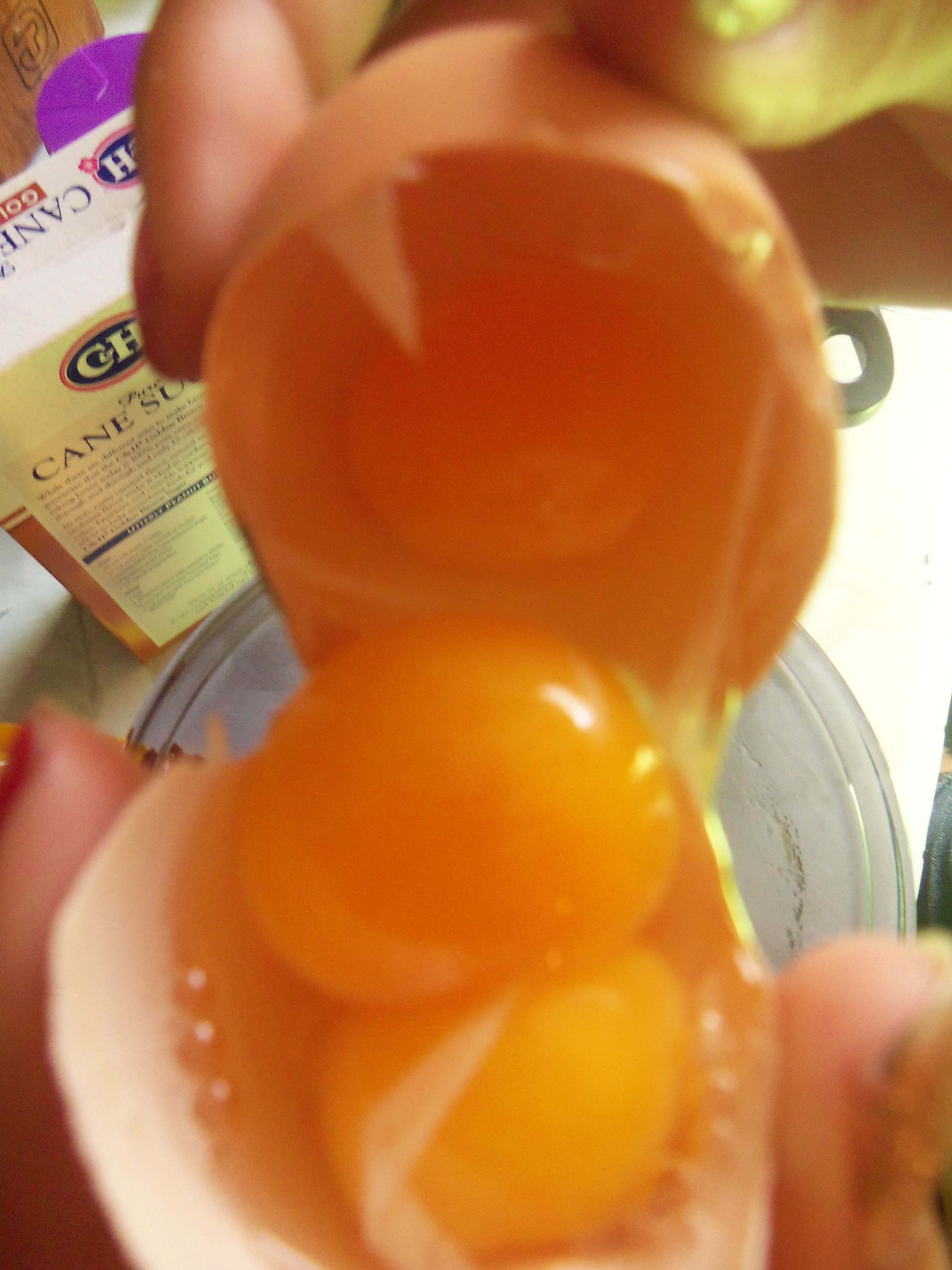 this is the first time I have ever seen a triple yolk egg. I have seen double but not a triple...